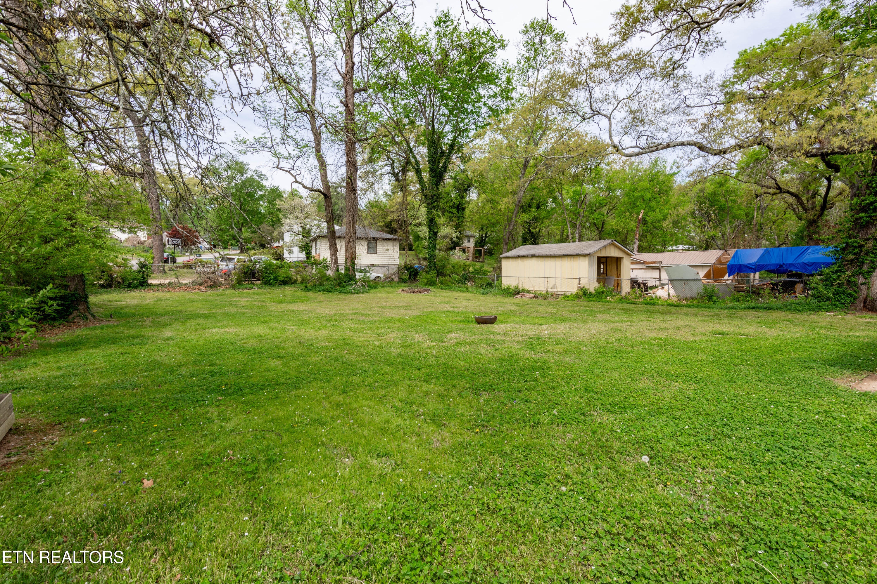 3931 Birmingham Drive Chattanooga TN 37415