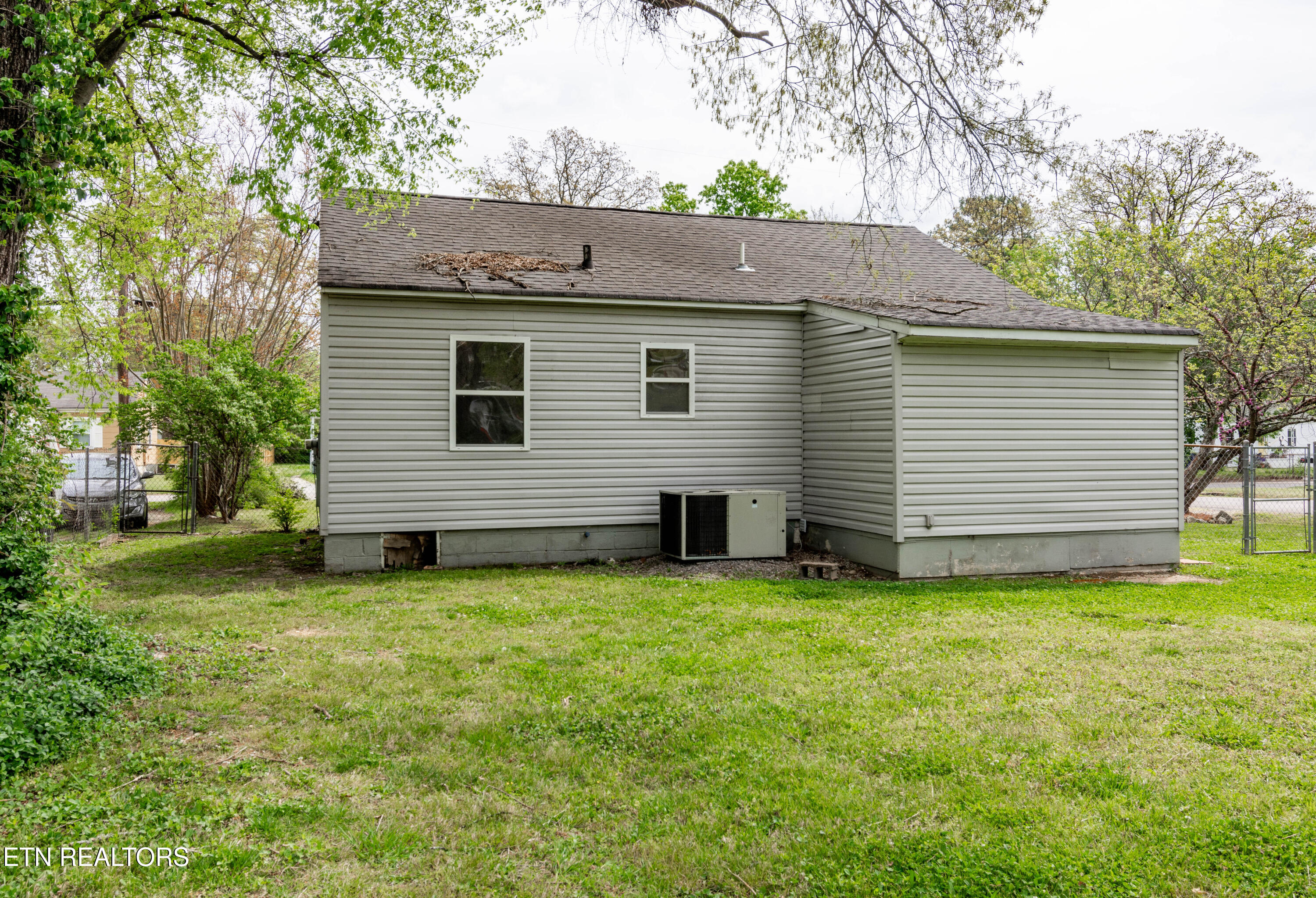 3931 Birmingham Drive Chattanooga TN 37415