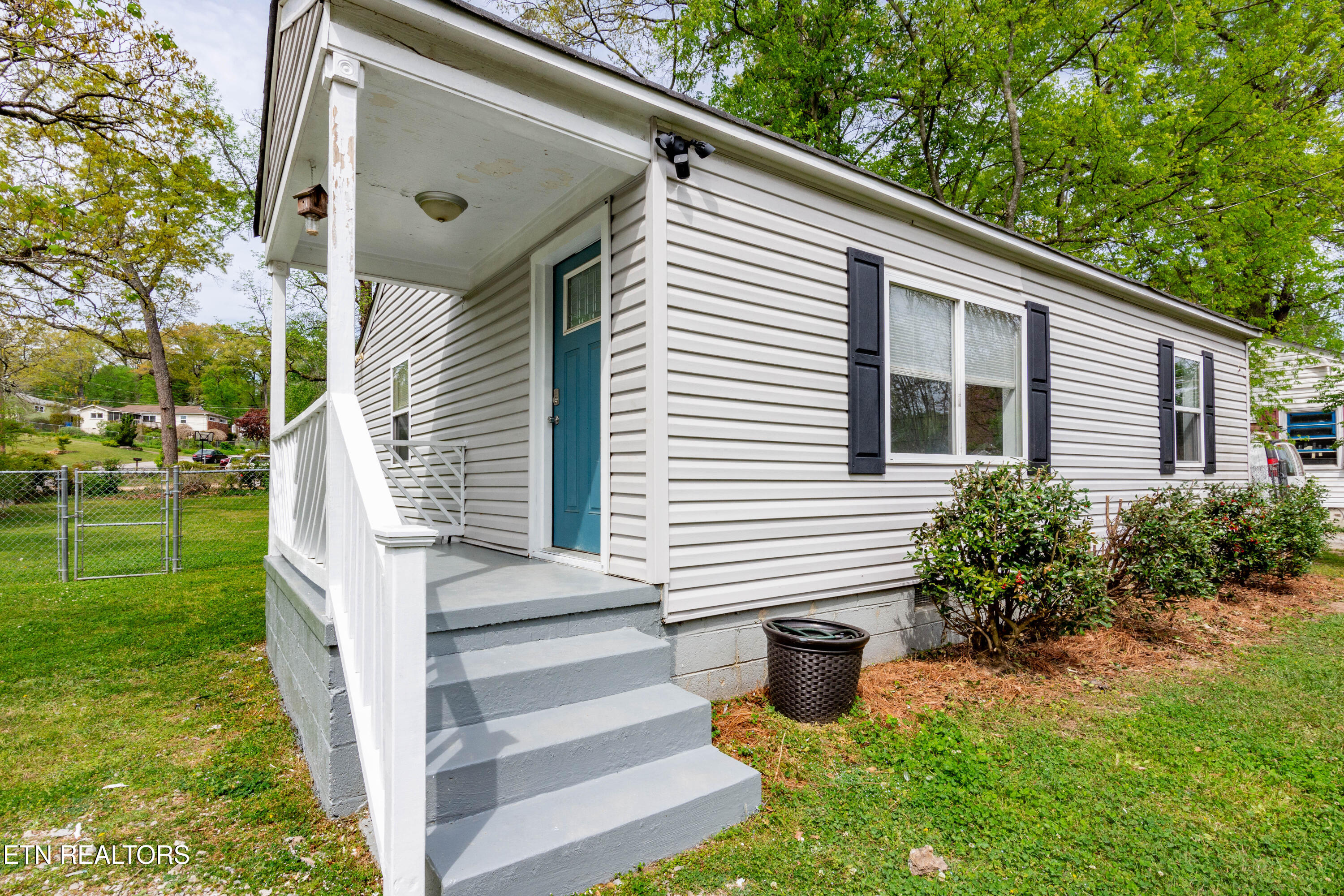 3931 Birmingham Drive Chattanooga TN 37415