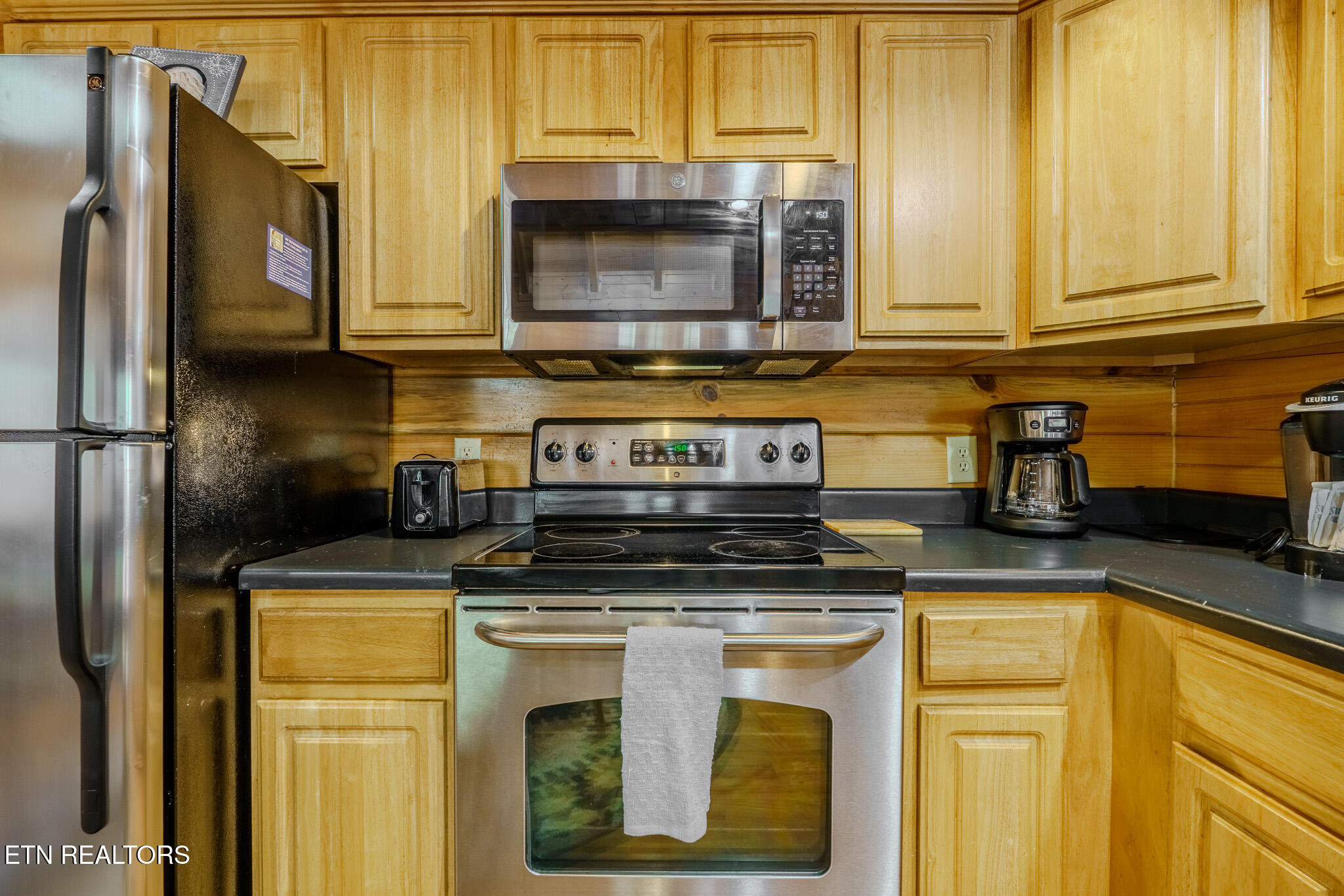 2010 Bear Creek Way Pigeon Forge TN 37862