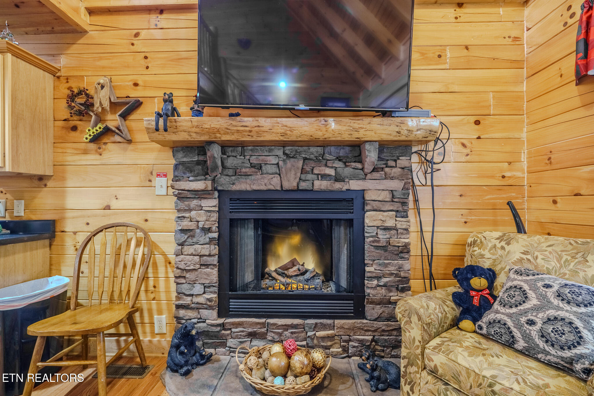 2010 Bear Creek Way Pigeon Forge TN 37862