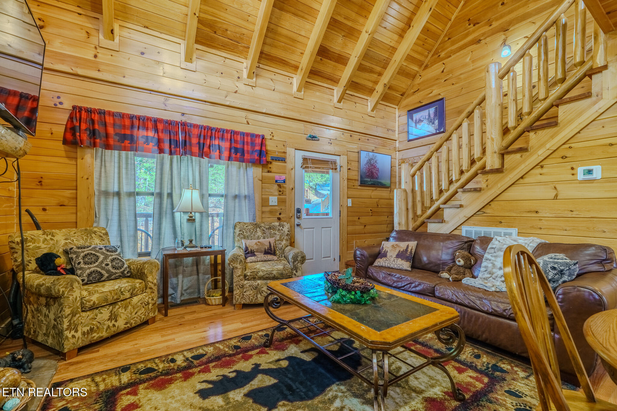 2010 Bear Creek Way Pigeon Forge TN 37862
