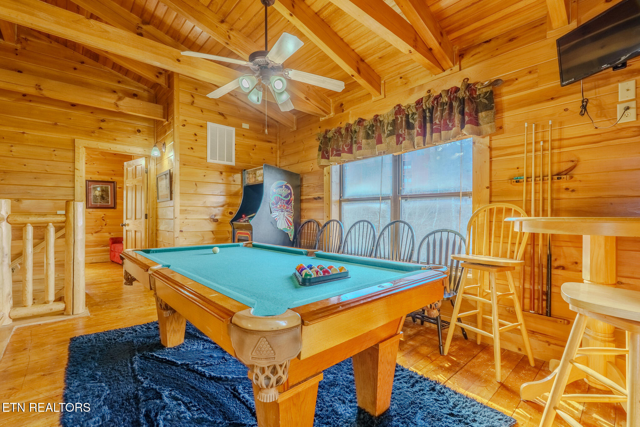 2010 Bear Creek Way Pigeon Forge TN 37862