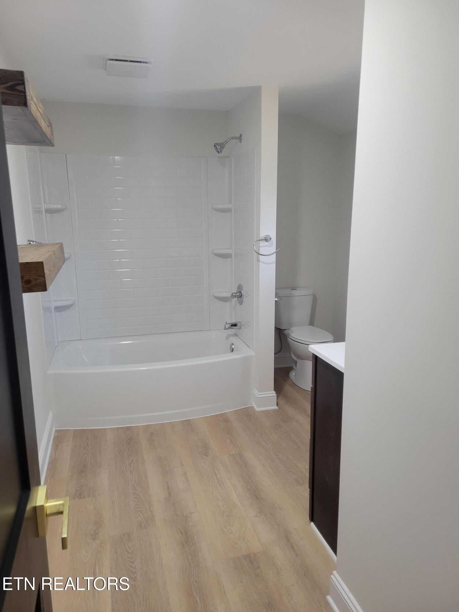 1711 Haire Road Dandridge TN 37725
