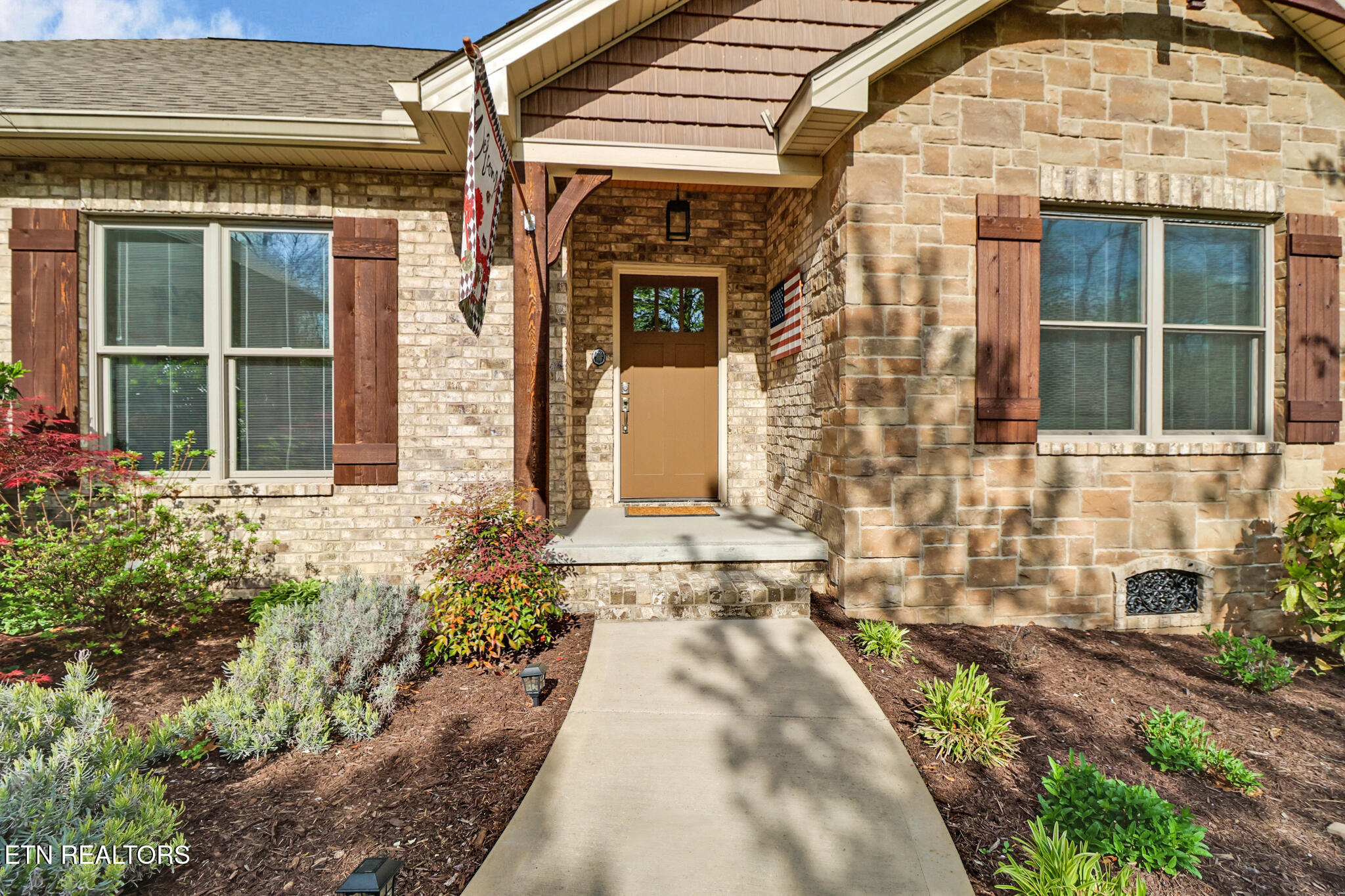 107 Charles Place Crossville TN 38558