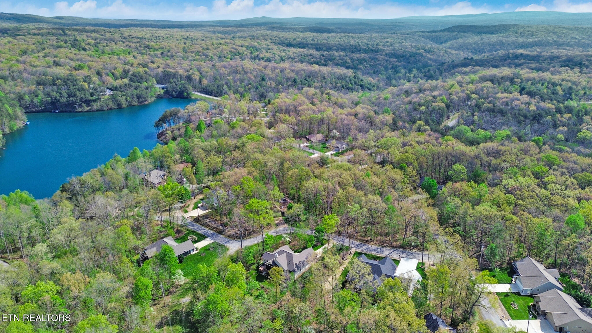 107 Charles Place Crossville TN 38558