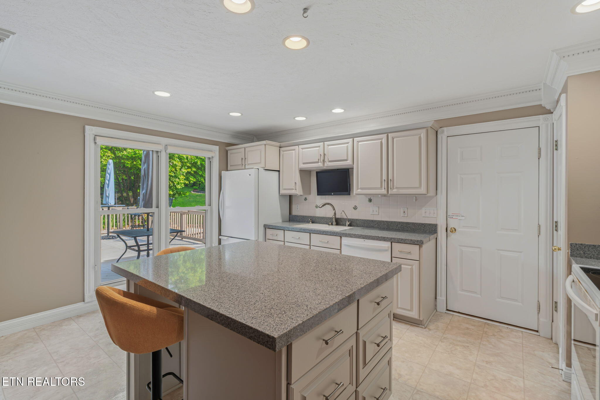 817 Tate Trotter Road Powell TN 37849