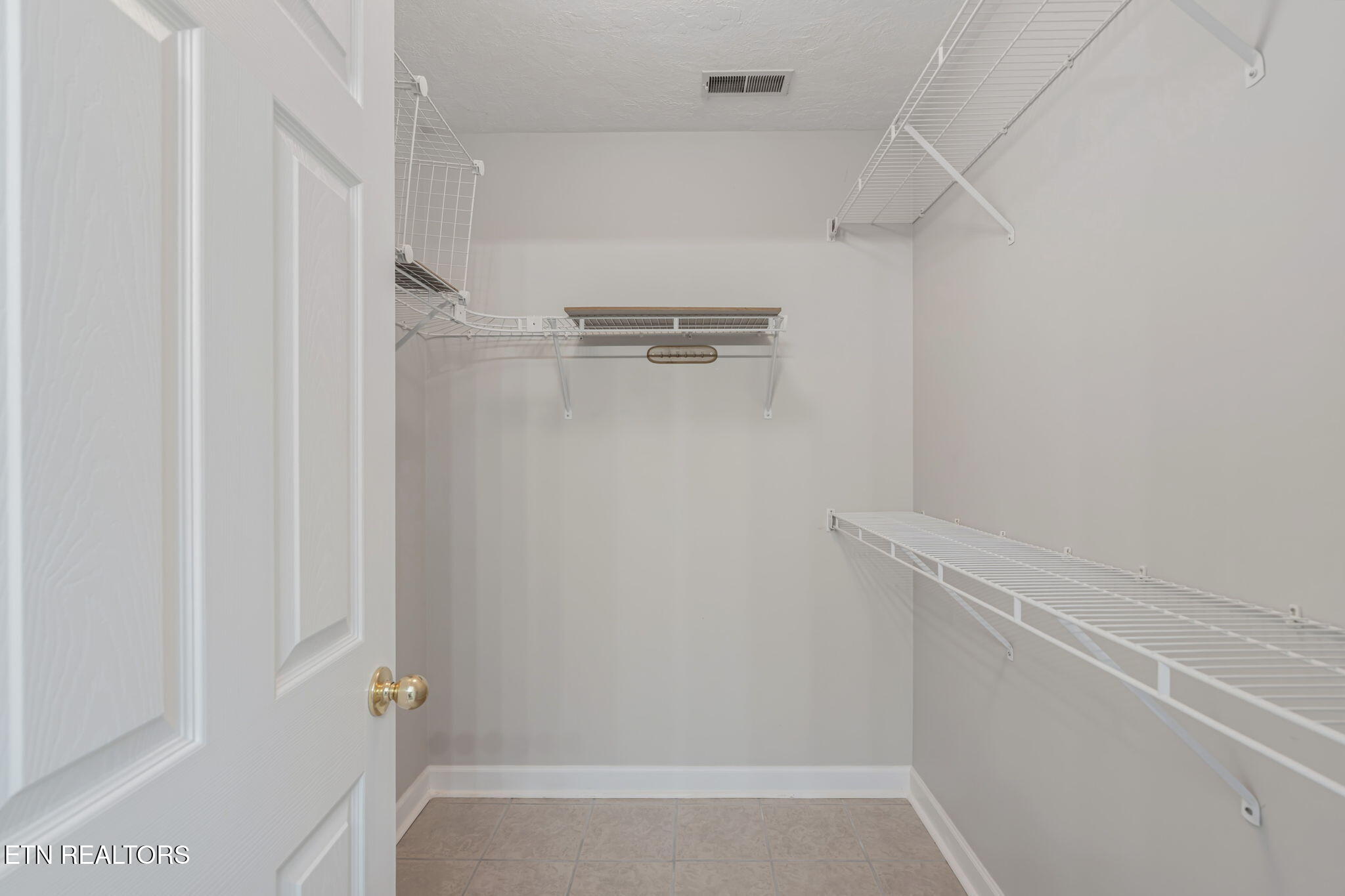 817 Tate Trotter Road Powell TN 37849