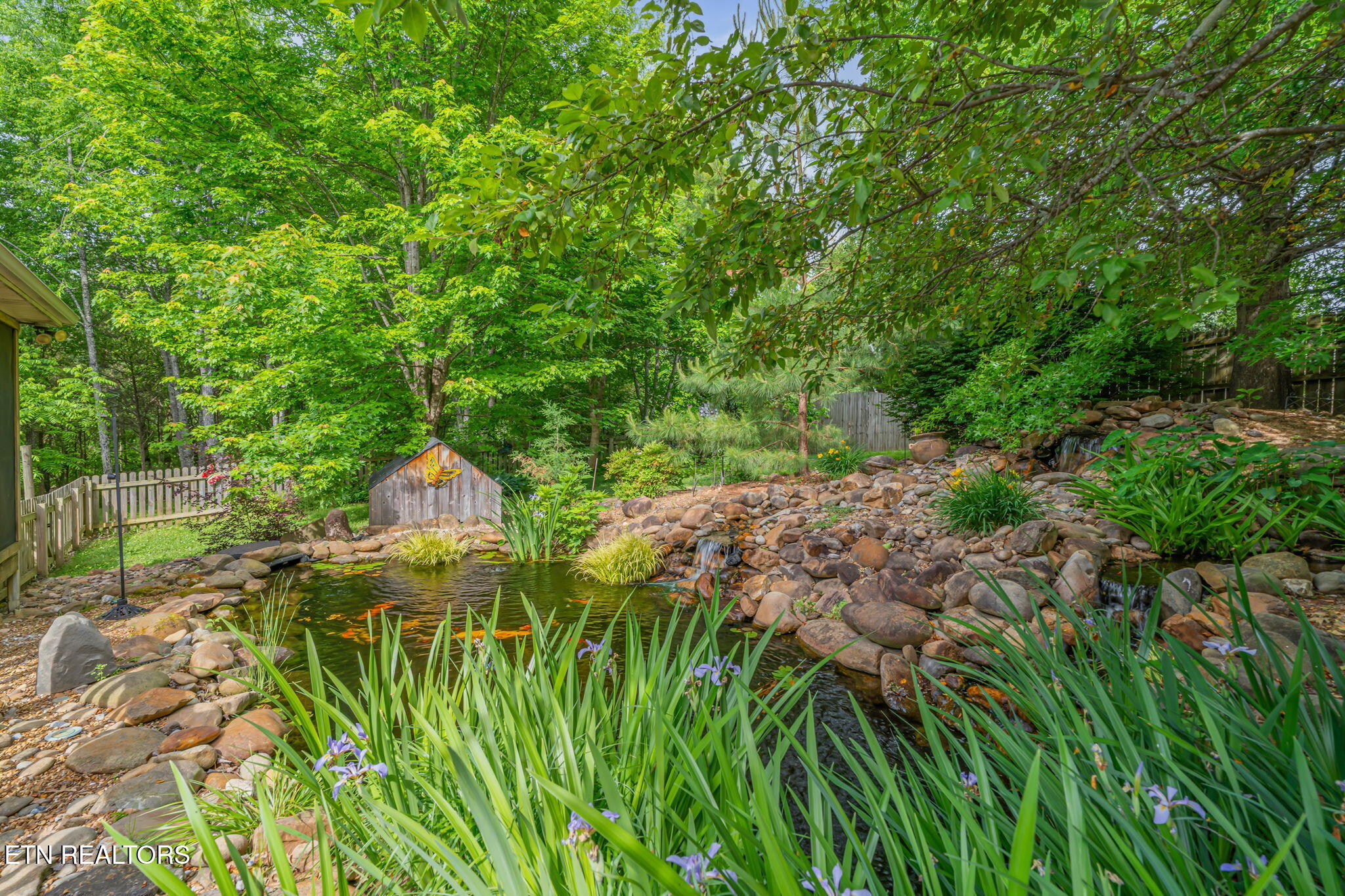 817 Tate Trotter Road Powell TN 37849