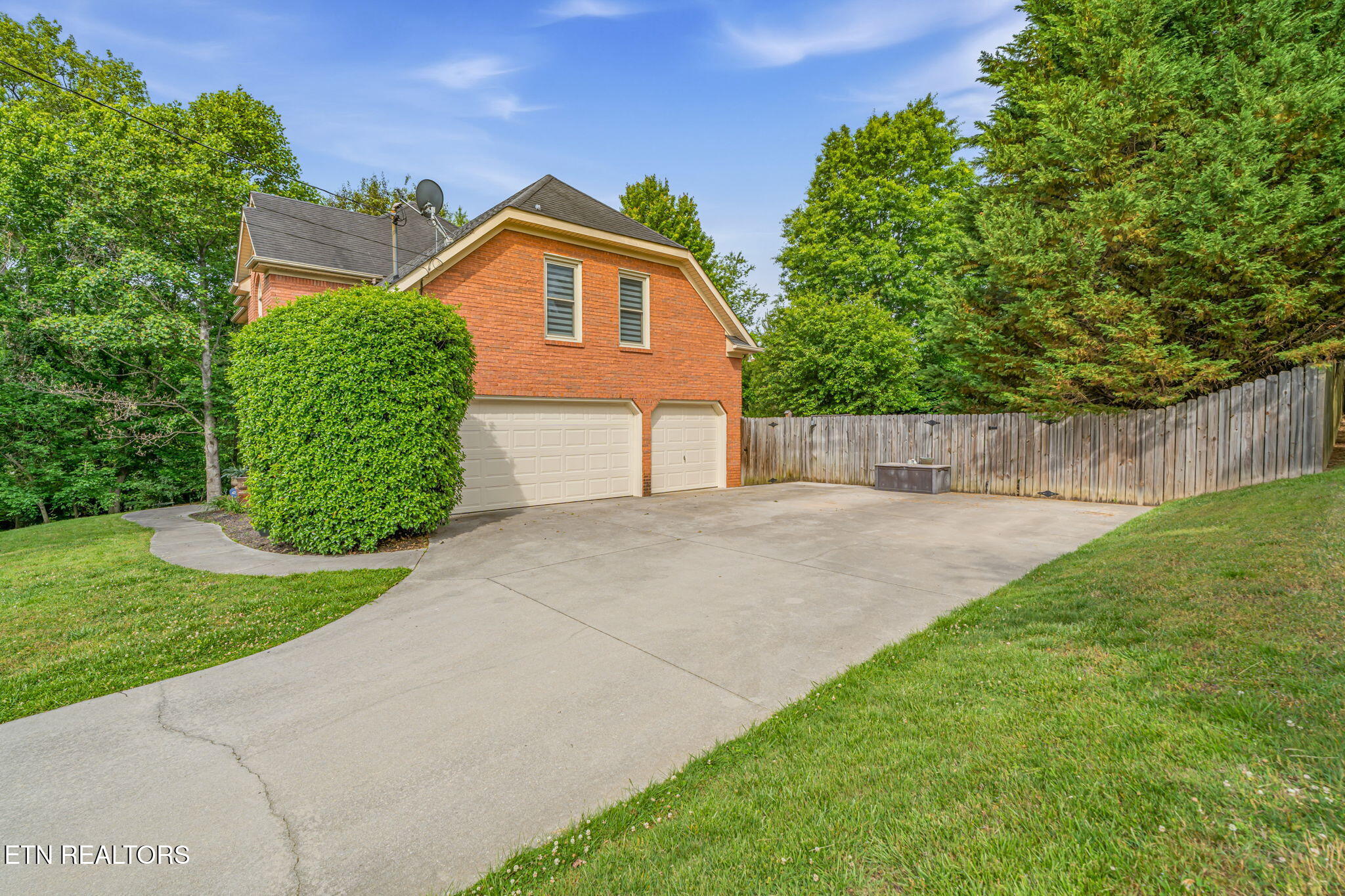 817 Tate Trotter Road Powell TN 37849