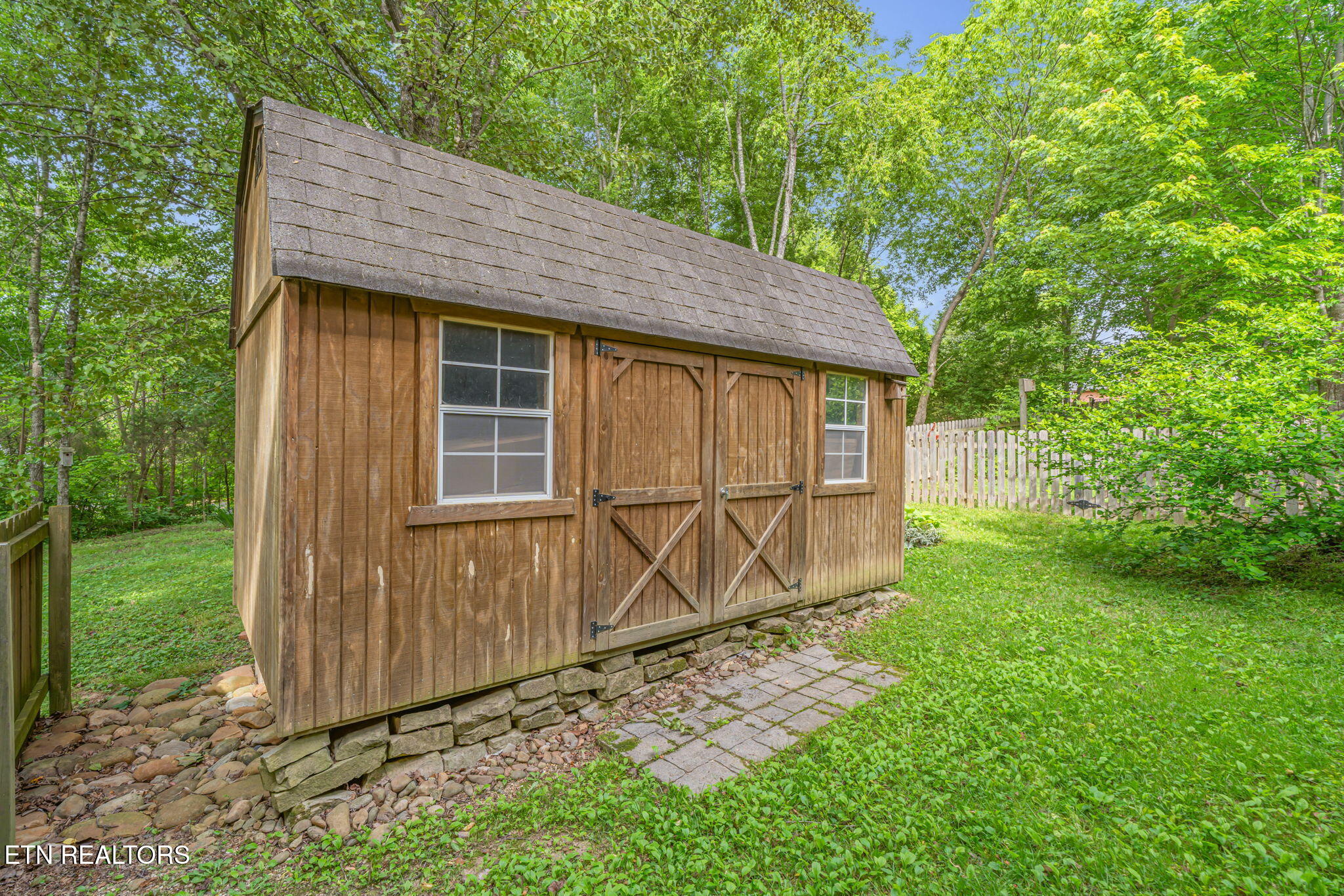 817 Tate Trotter Road Powell TN 37849