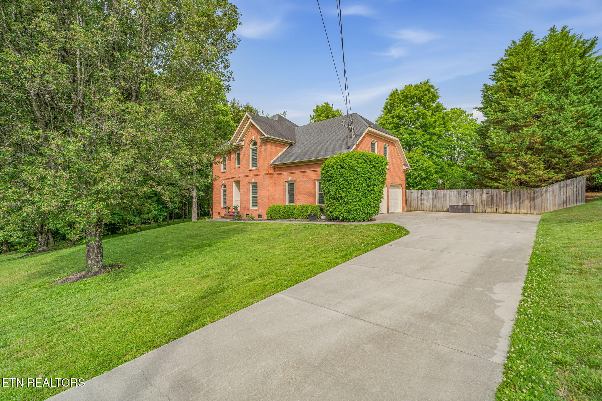 817 Tate Trotter Road Powell TN 37849