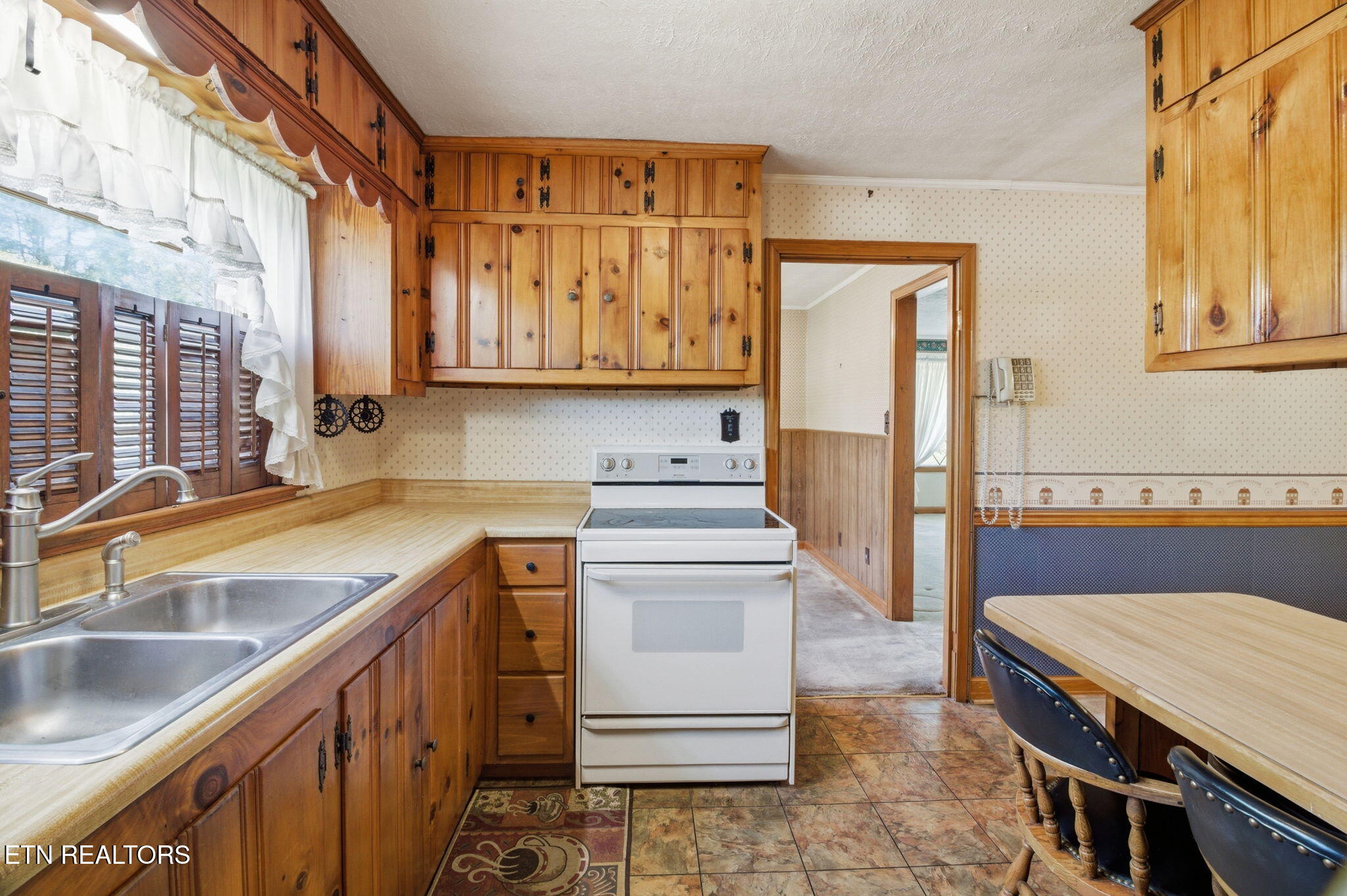 1605 College Street White Pine TN 37890