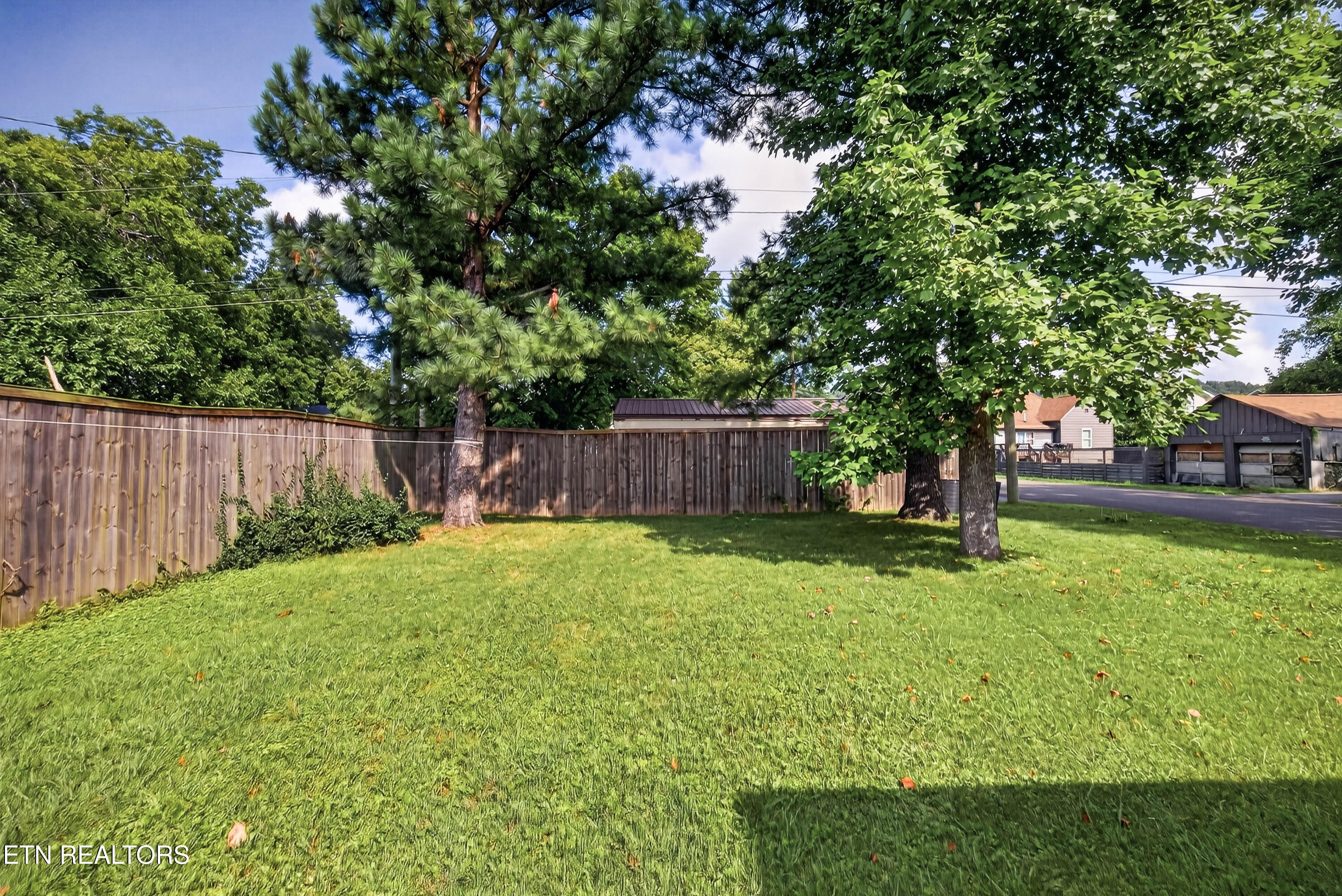 333 E Burwell Avenue Knoxville TN 37917