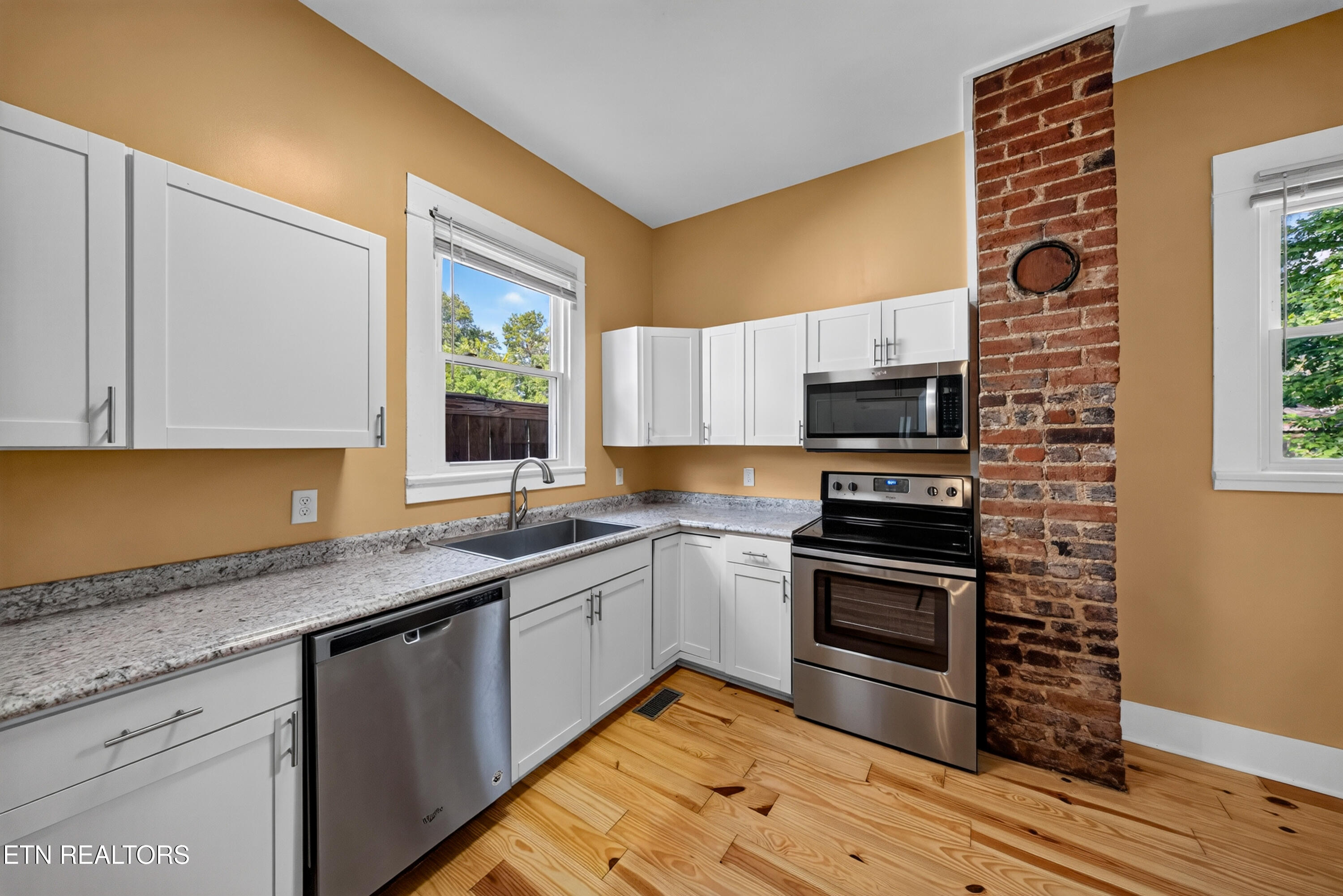 333 E Burwell Avenue Knoxville TN 37917
