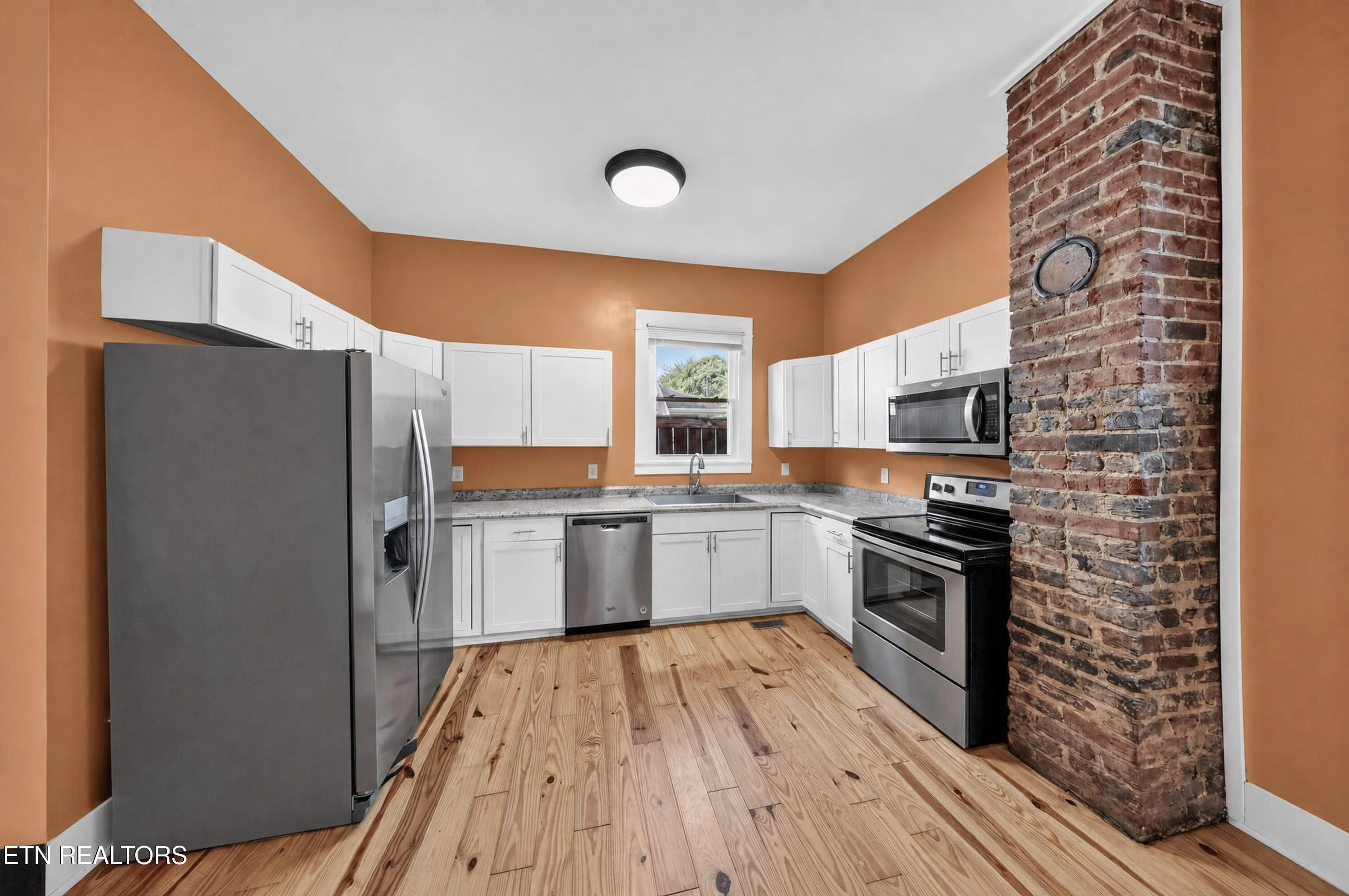 333 E Burwell Avenue Knoxville TN 37917