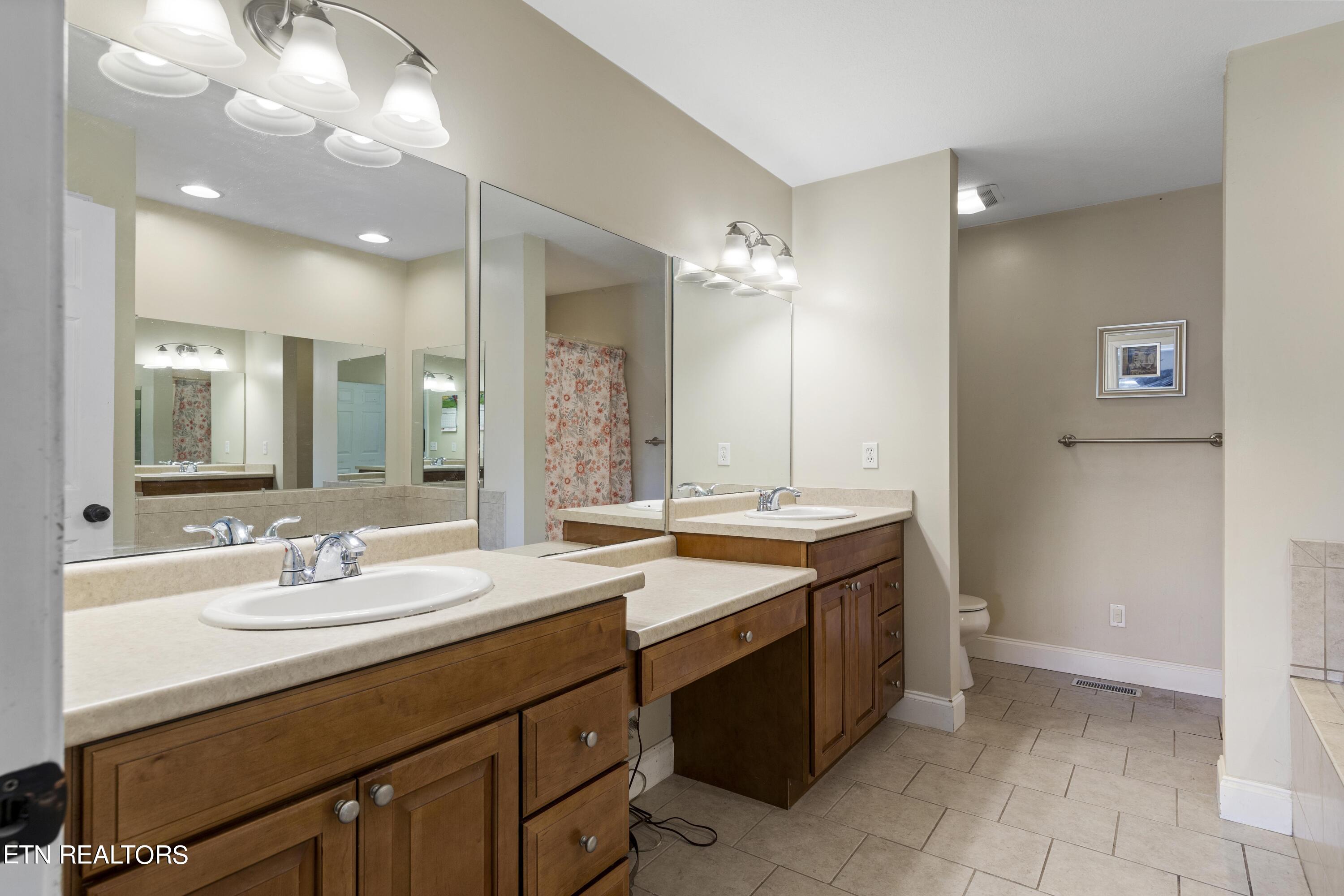 1304 Tomahawk Drive Maryville TN 37803