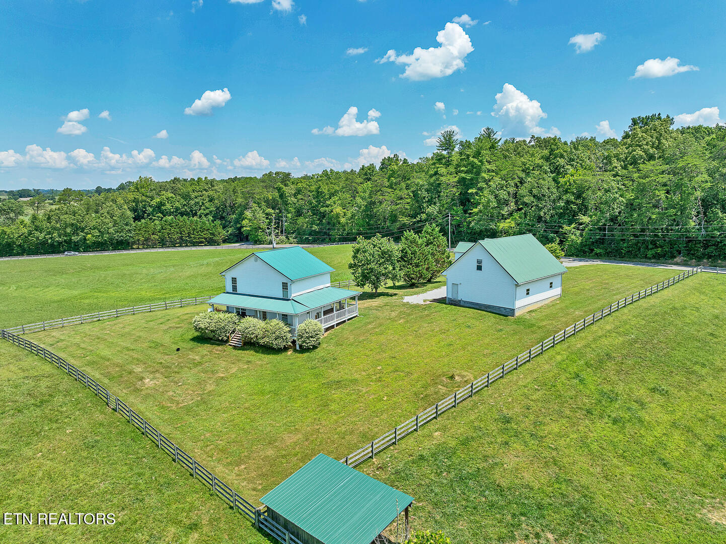 1565 Ellejoy Road Seymour TN 37865