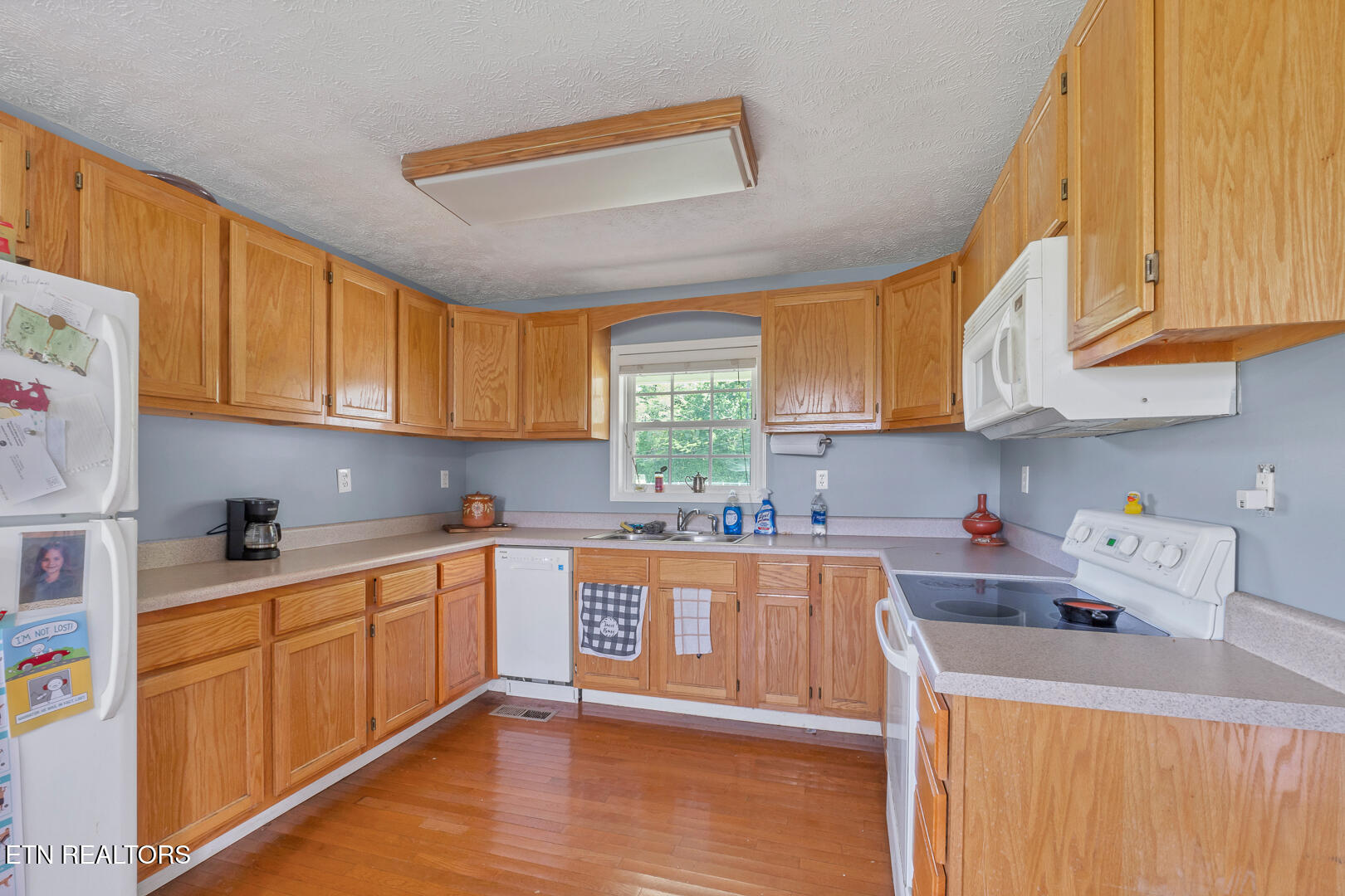 1565 Ellejoy Road Seymour TN 37865