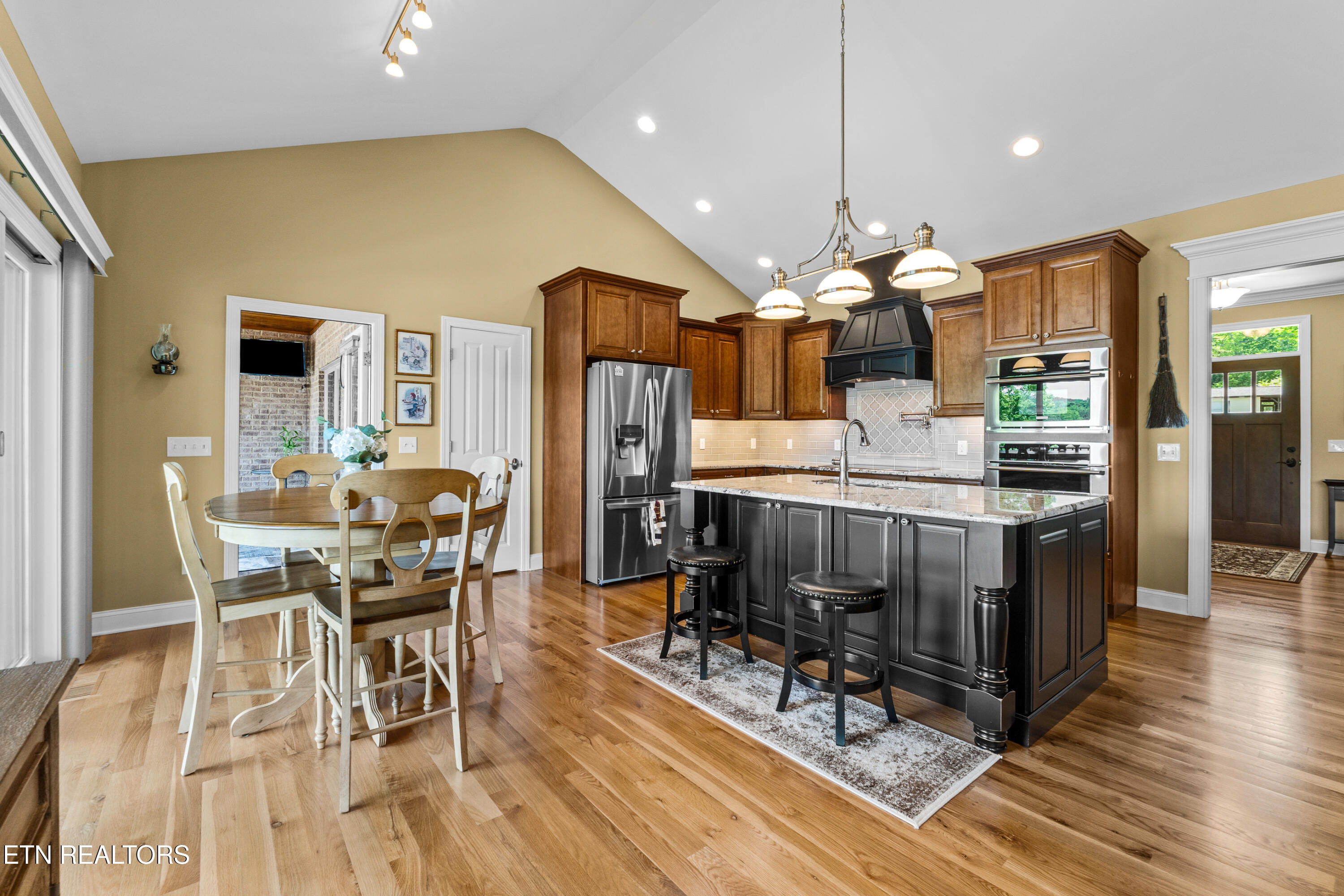 853 Collie Cove Court Friendsville TN 37737