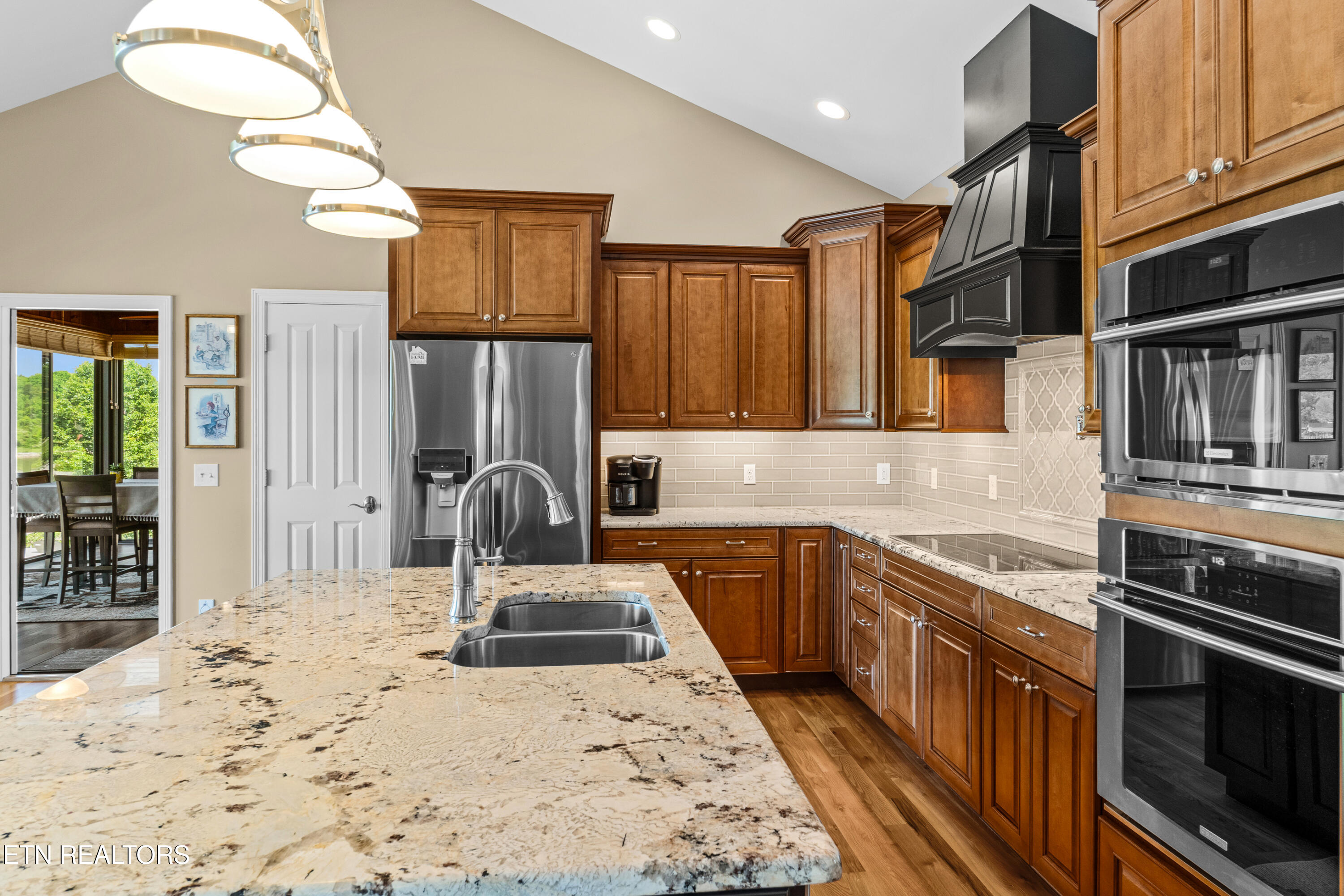 853 Collie Cove Court Friendsville TN 37737