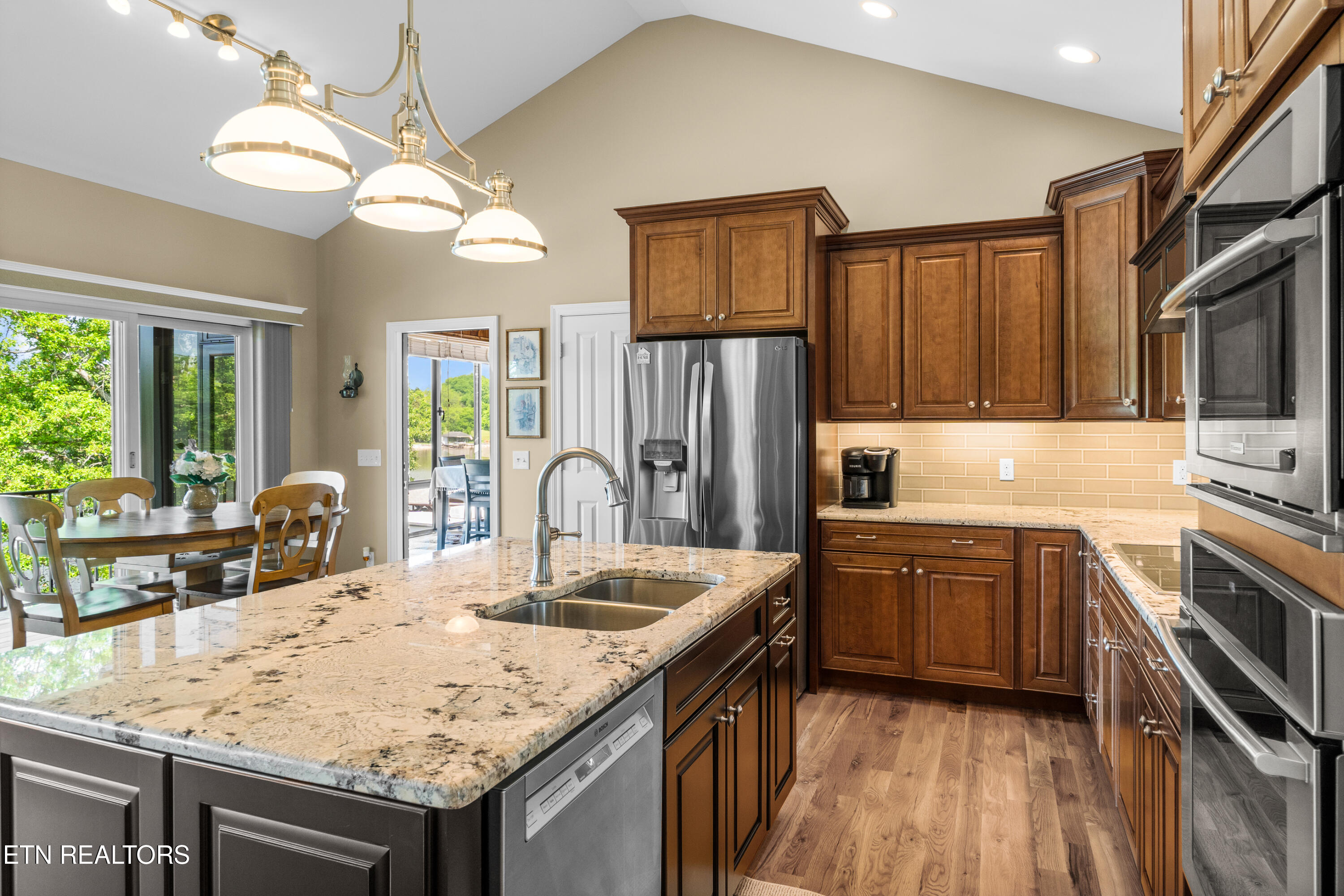 853 Collie Cove Court Friendsville TN 37737
