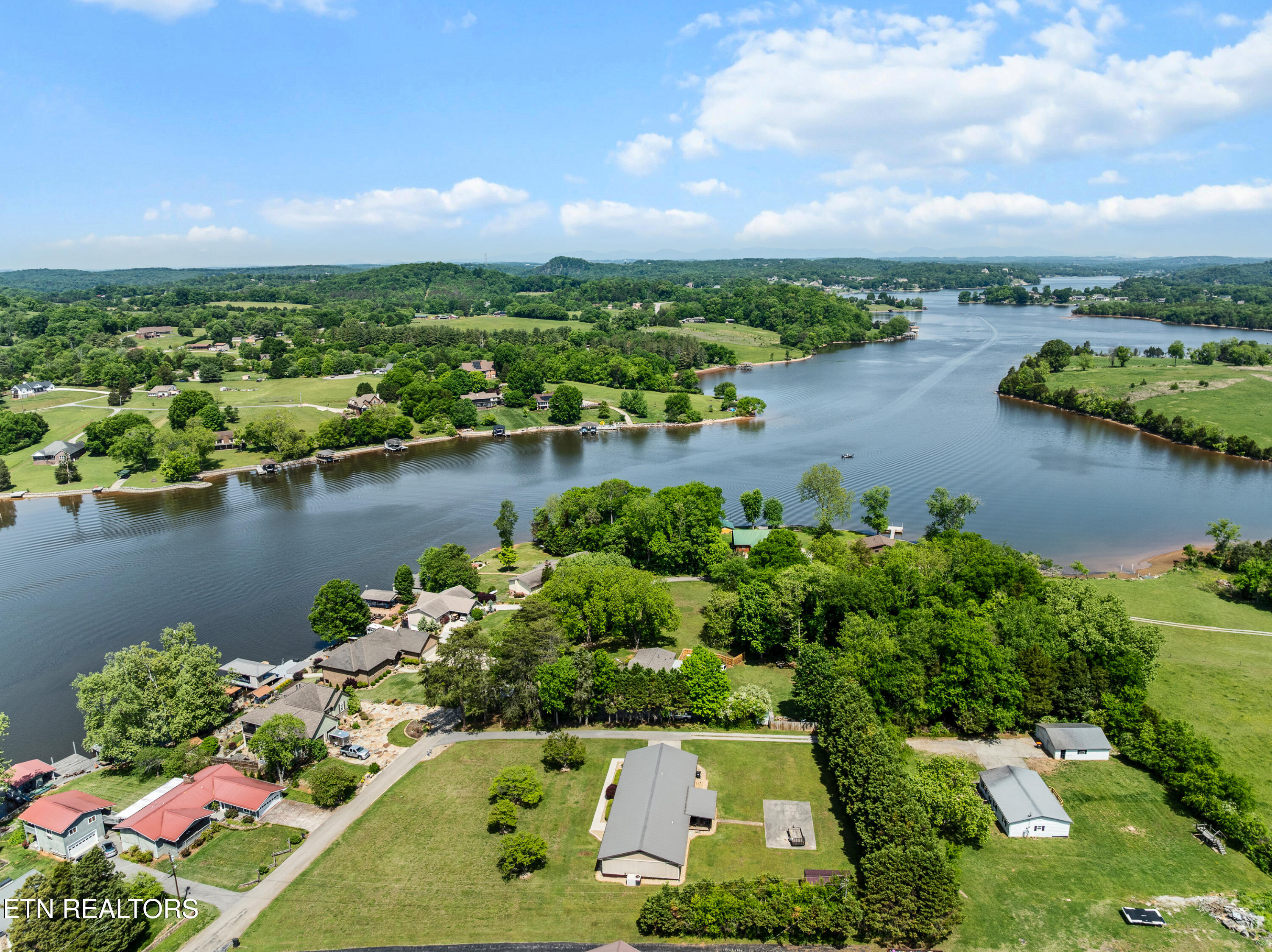 853 Collie Cove Court Friendsville TN 37737
