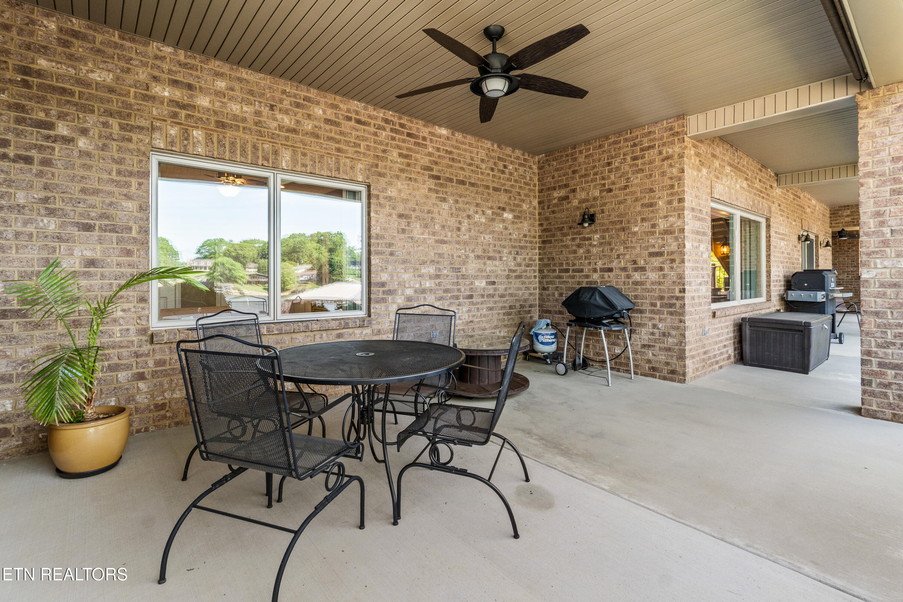 853 Collie Cove Court Friendsville TN 37737