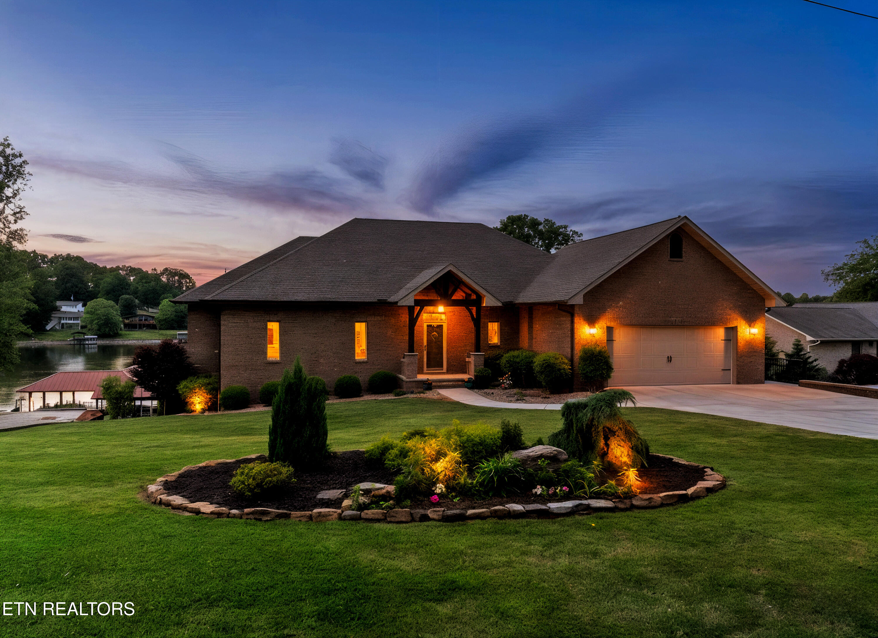 853 Collie Cove Court Friendsville TN 37737