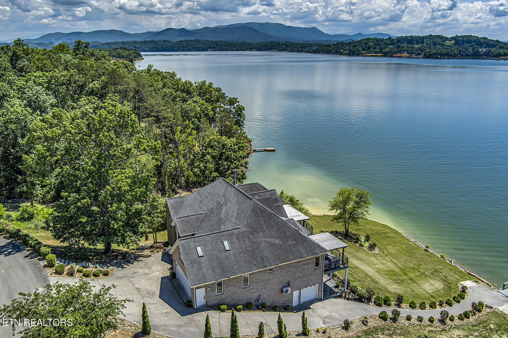524 Bonne Vista Drive White Pine TN 37890