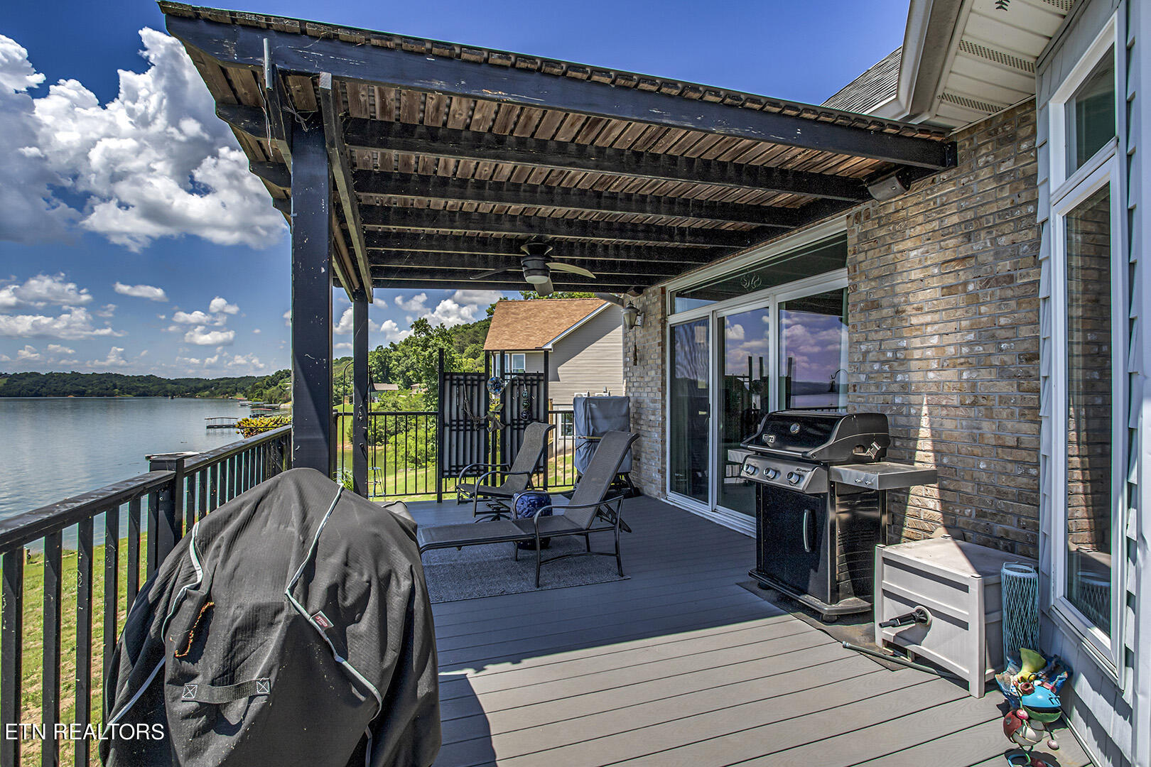 524 Bonne Vista Drive White Pine TN 37890