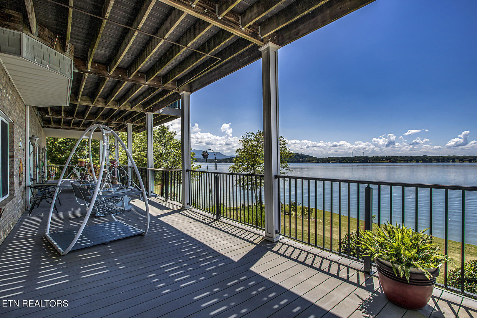 524 Bonne Vista Drive White Pine TN 37890