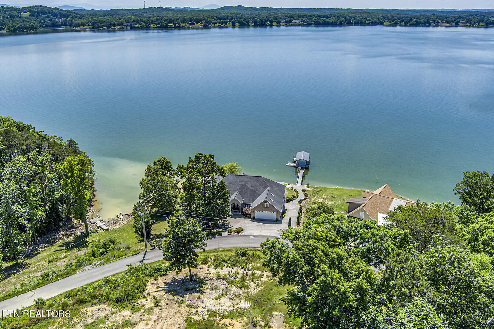 524 Bonne Vista Drive White Pine TN 37890