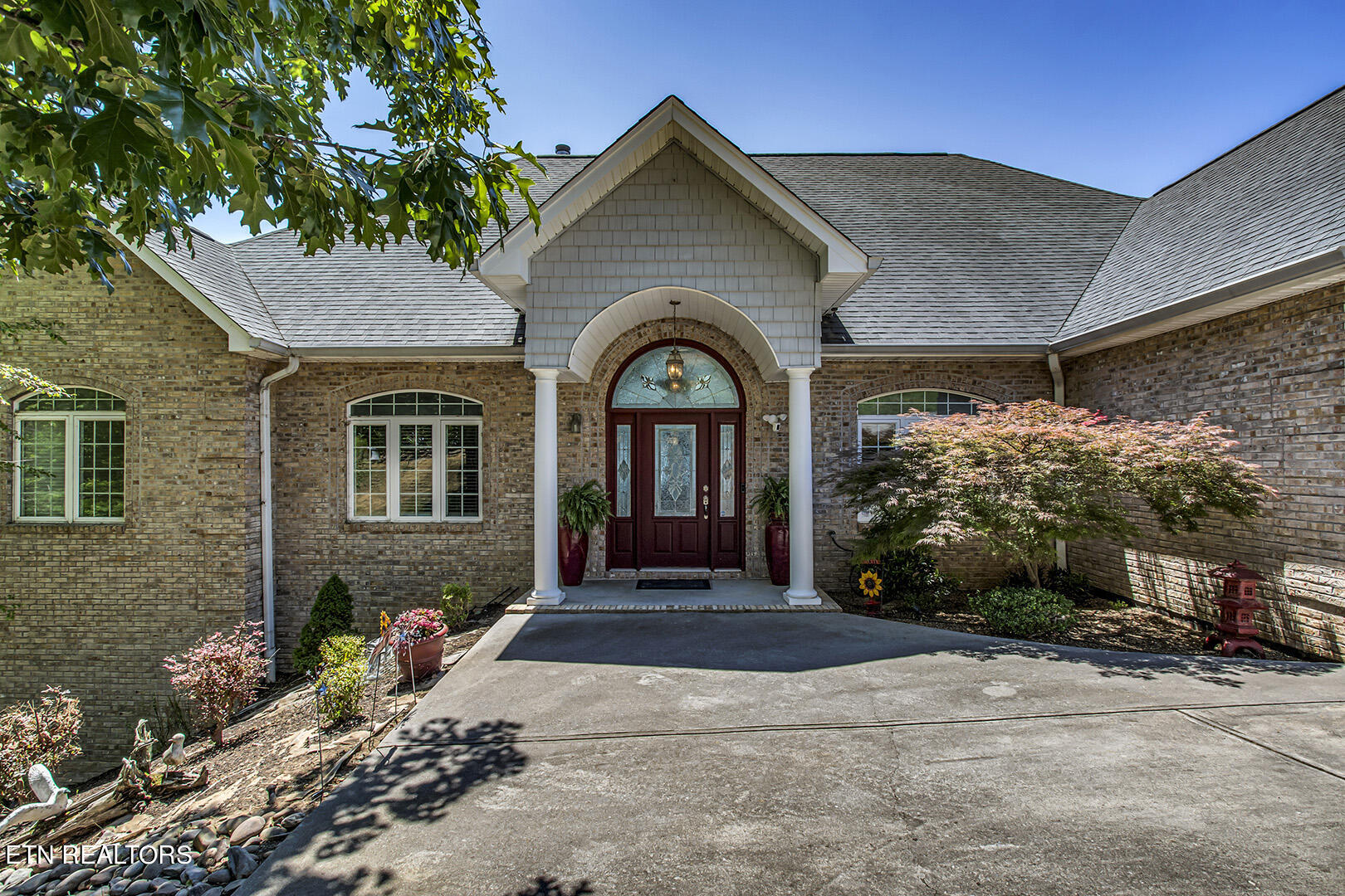 524 Bonne Vista Drive White Pine TN 37890