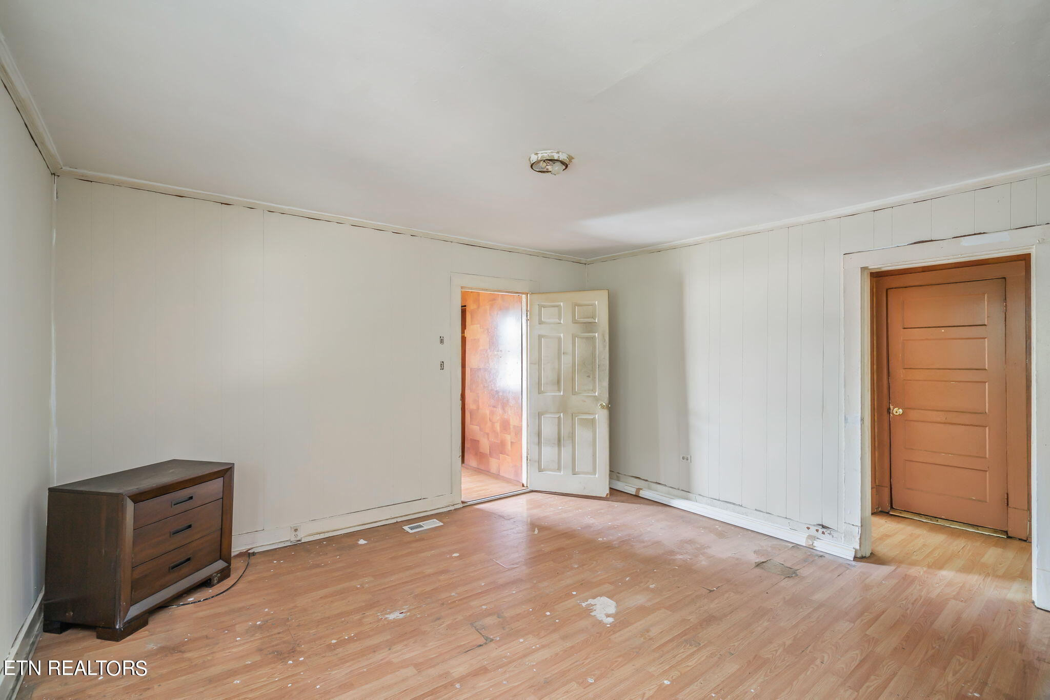 222 W Columbia Avenue Knoxville TN 37917