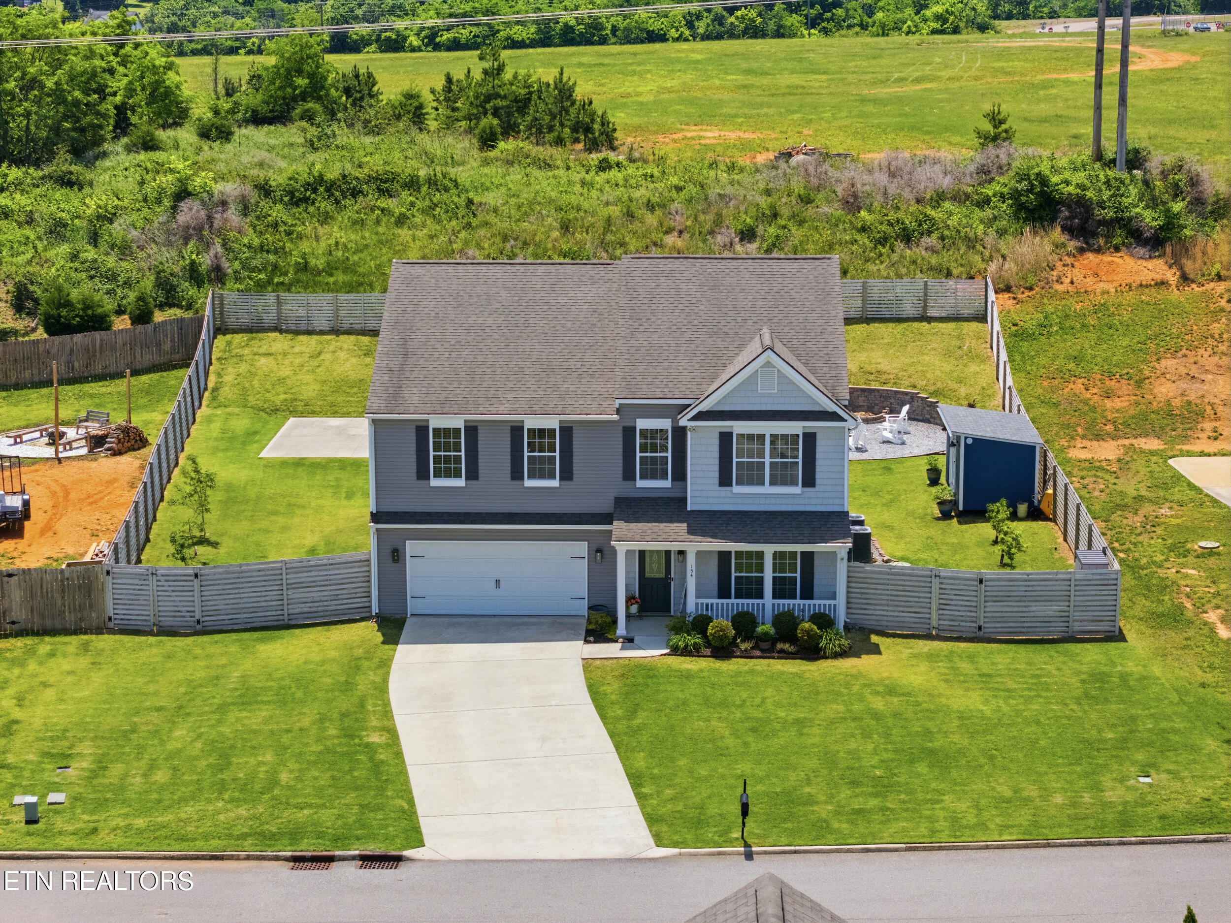 154 Gail Lane Lenoir City TN 37772