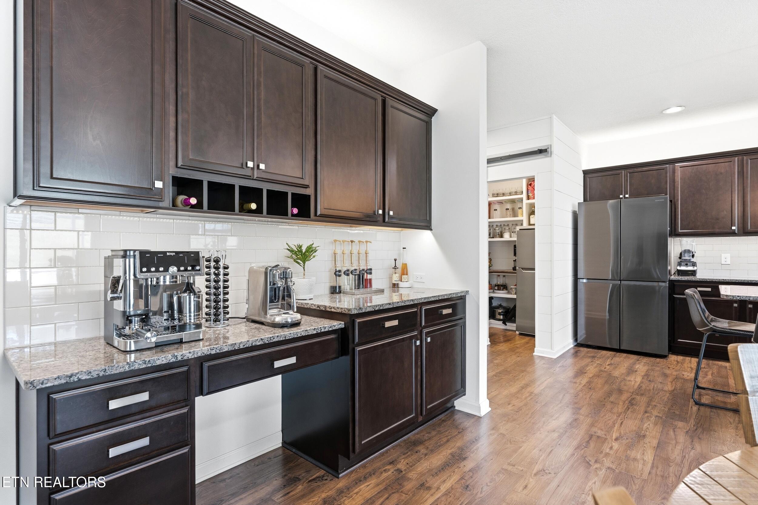 154 Gail Lane Lenoir City TN 37772