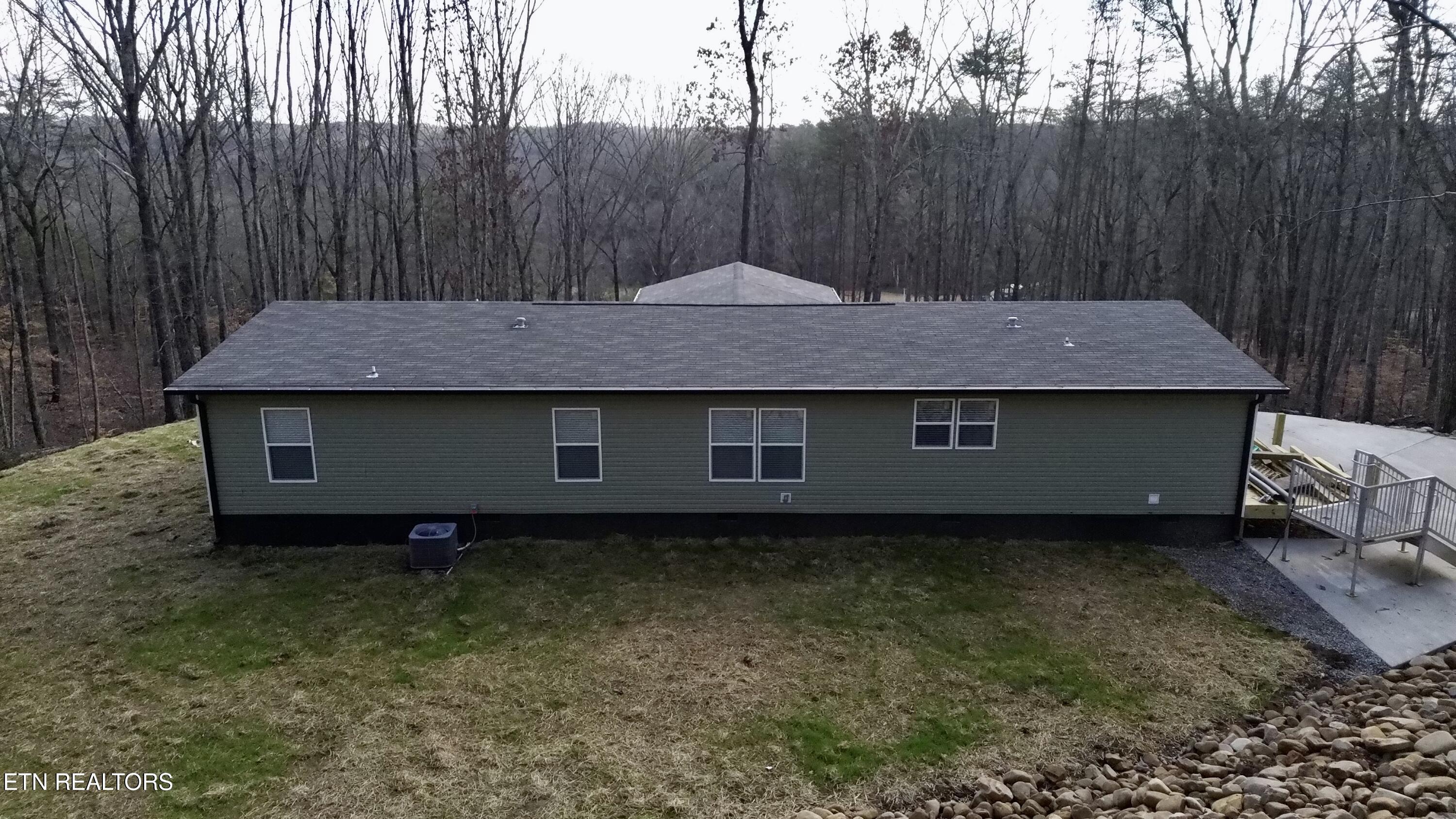 6435 Back Valley Road Evensville TN 37332