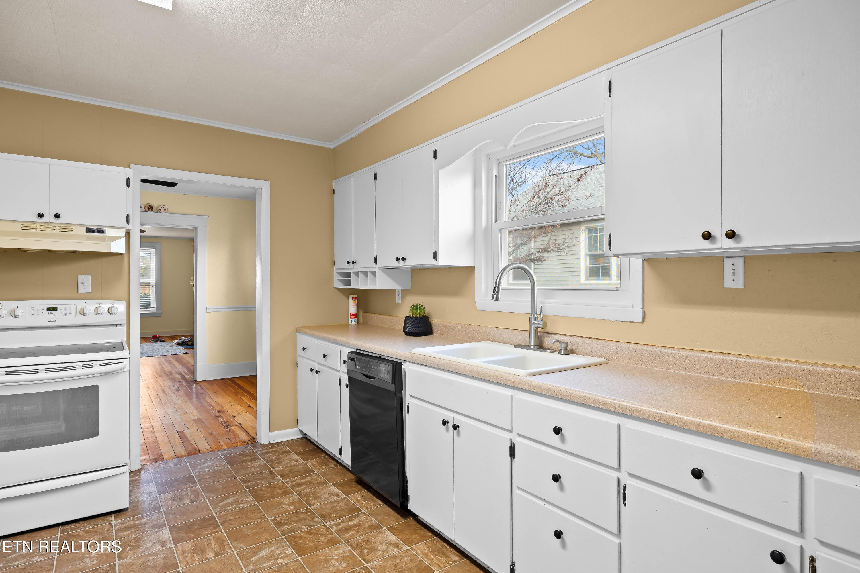 1362 Dalton Street Alcoa TN 37701