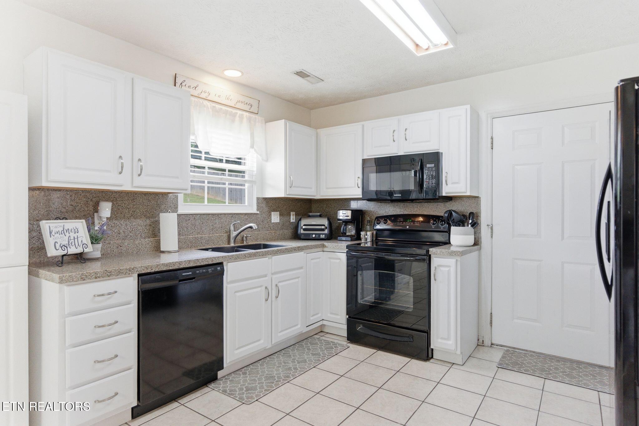 8419 Foxworth Trail Powell TN 37849