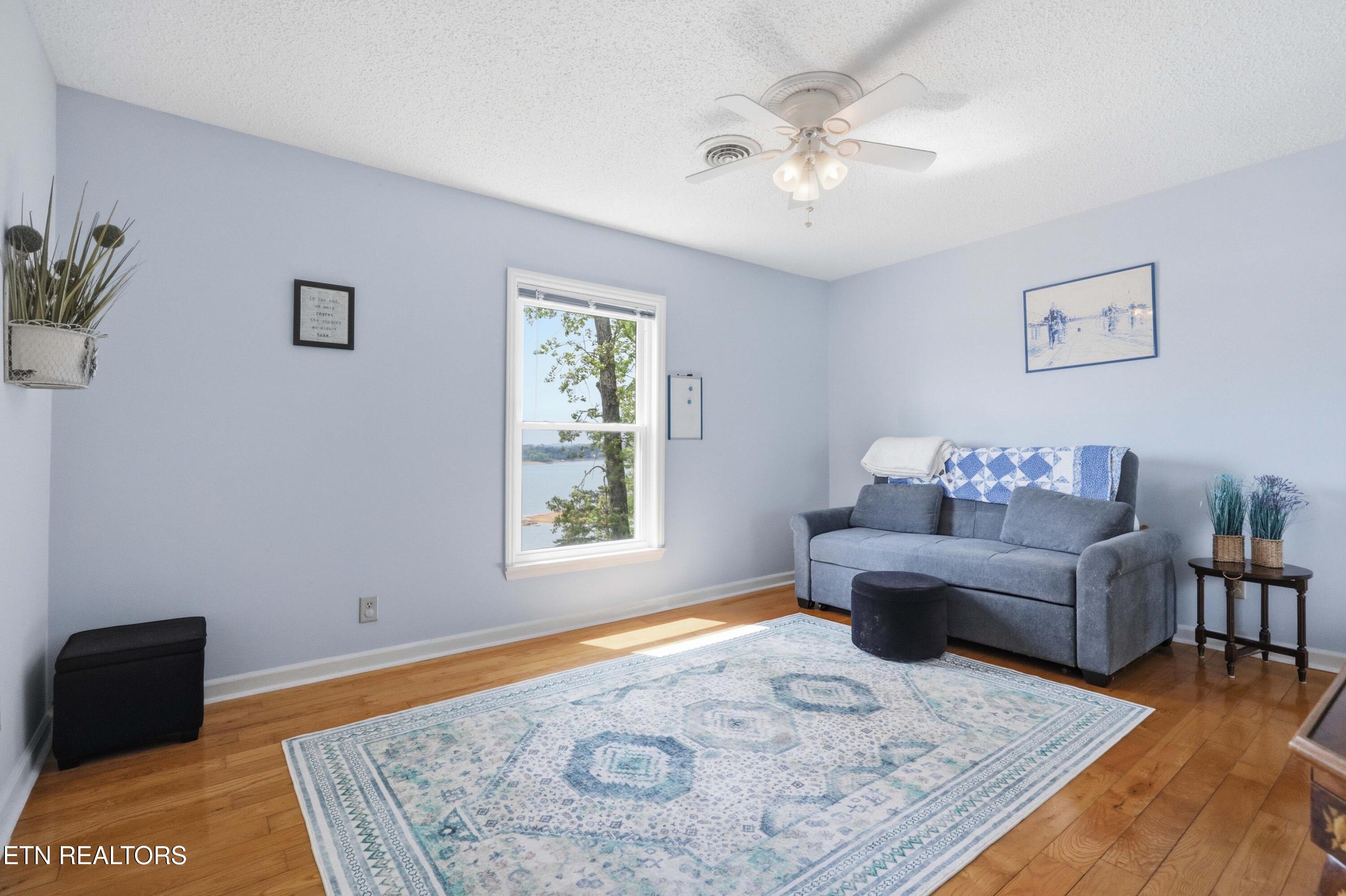 692 Turtle Pointe Road Bean Station TN 37708