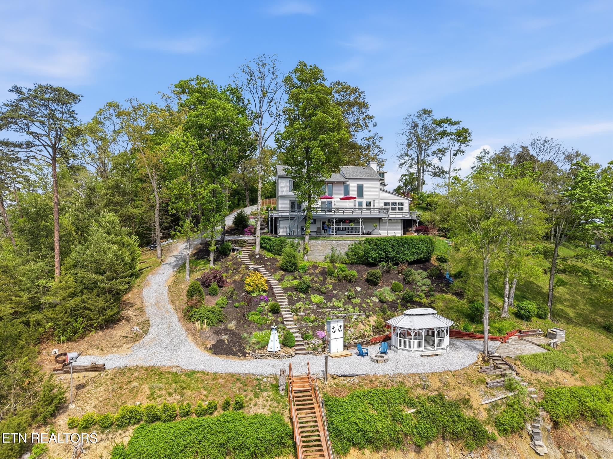 692 Turtle Pointe Road Bean Station TN 37708