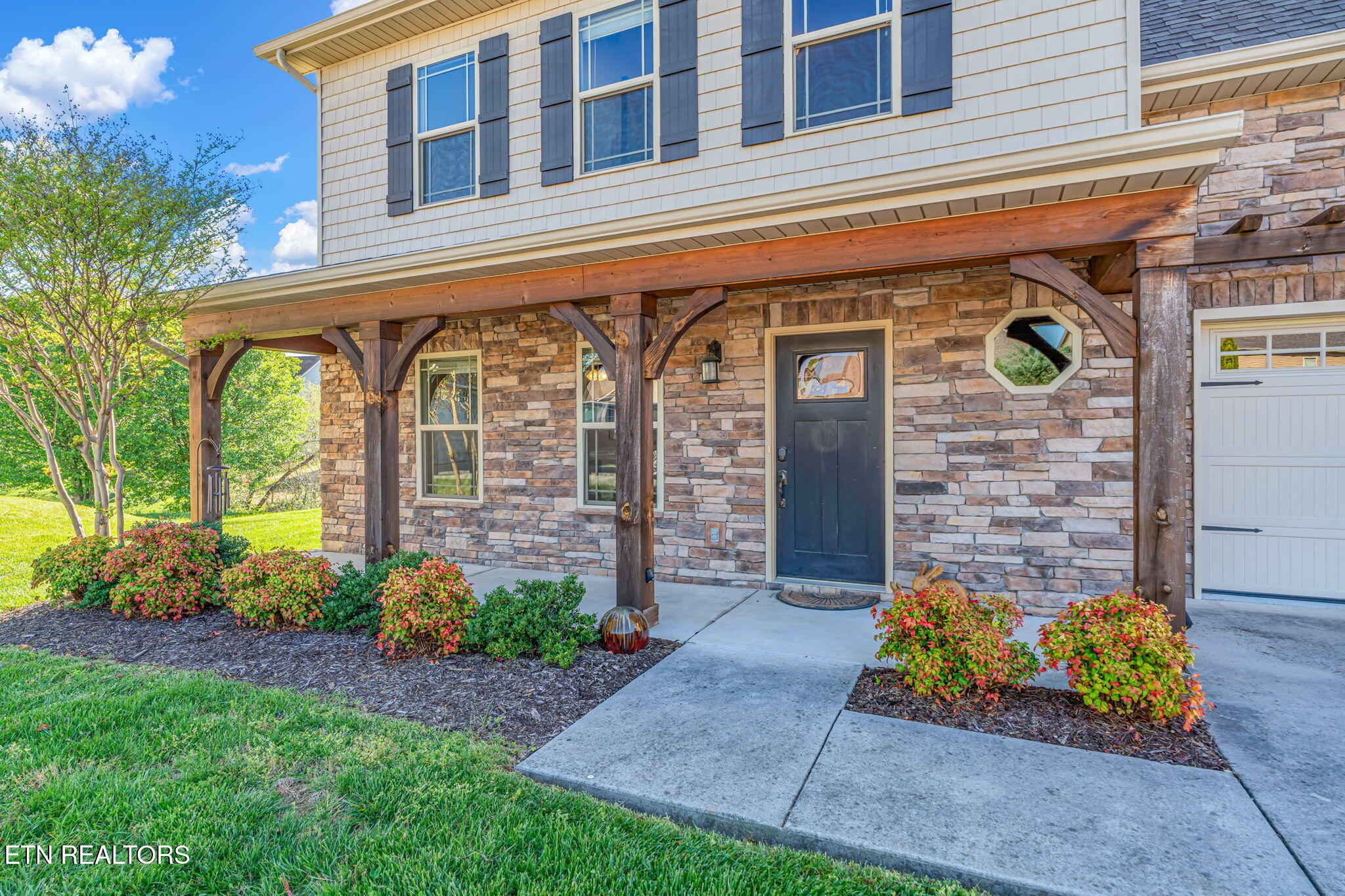 9004 Carnegie Way Knoxville TN 37922