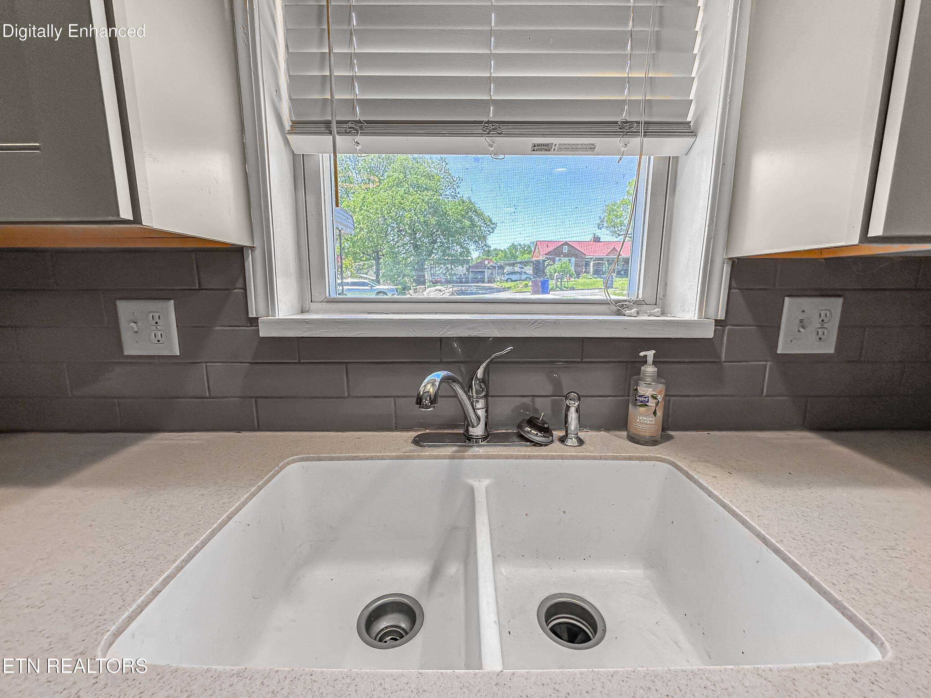 204 Boxwood Avenue Alcoa TN 37701
