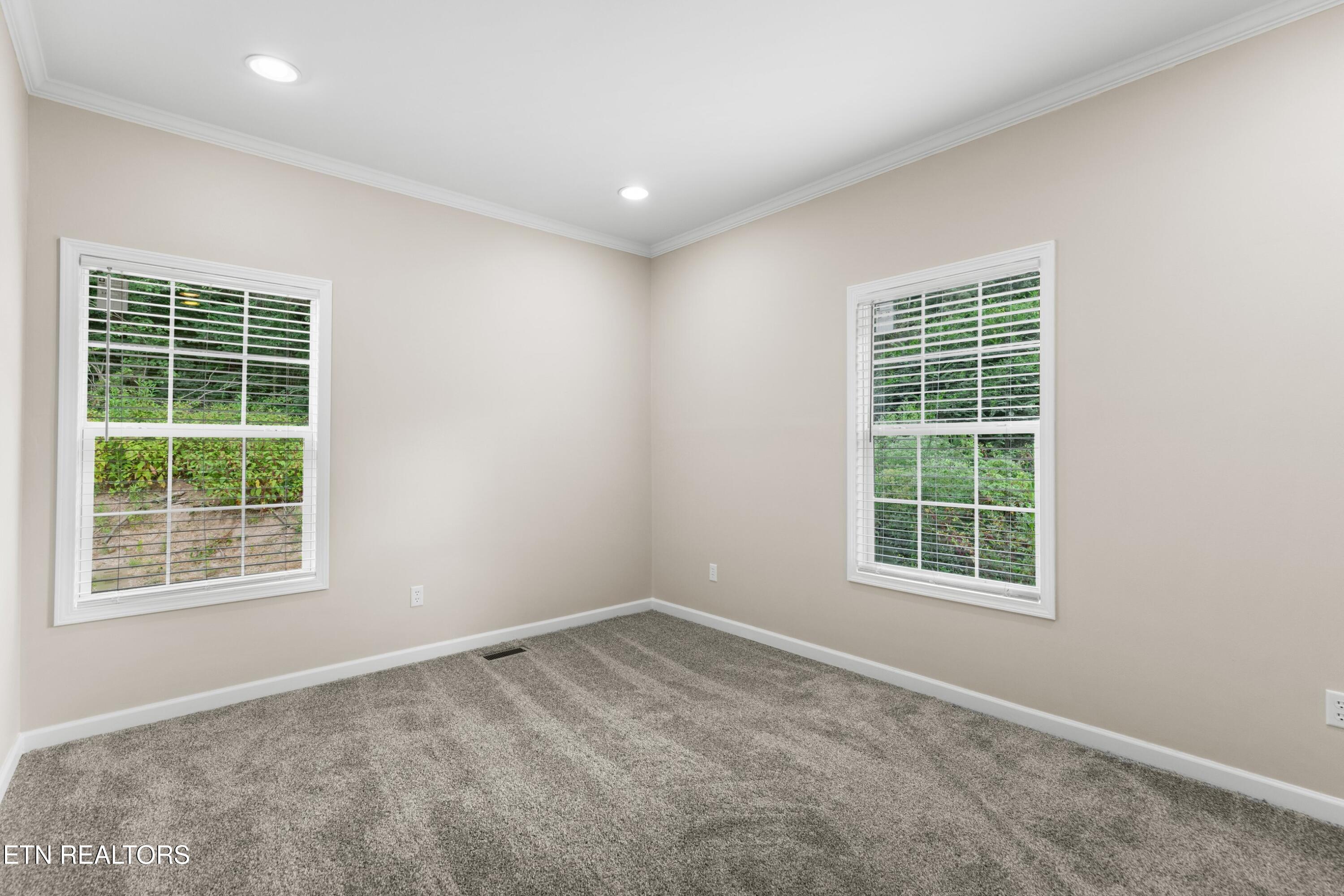 4277 Valley View Drive Knoxville TN 37917
