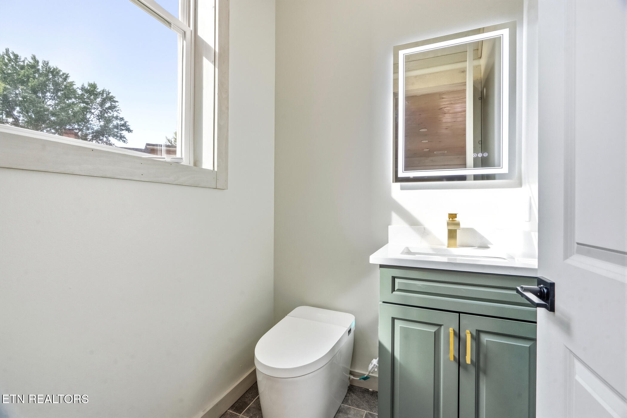 1495 Wendron Moors Drive Sevierville TN 37862