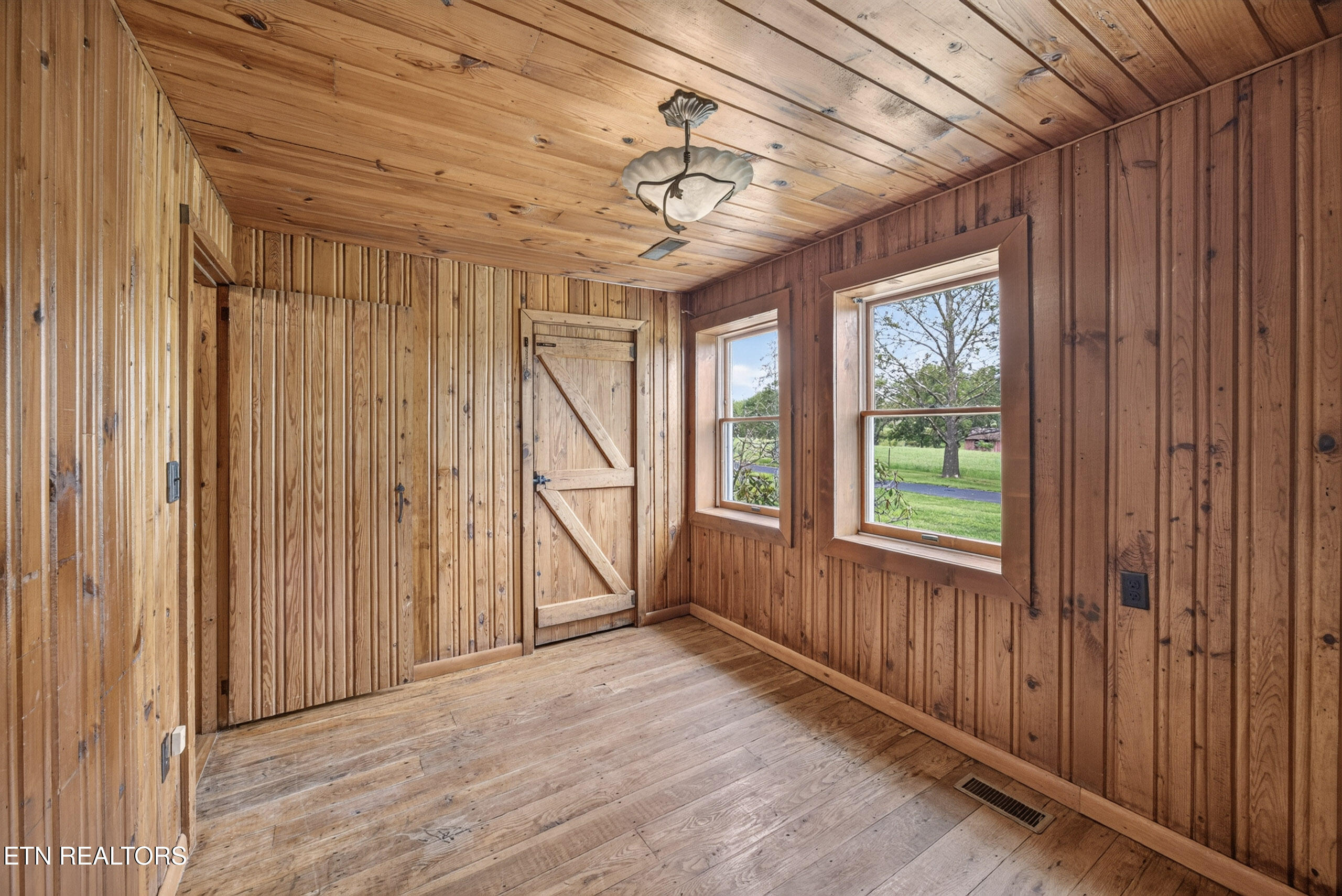 1705 Open Range Road Crossville TN 38555