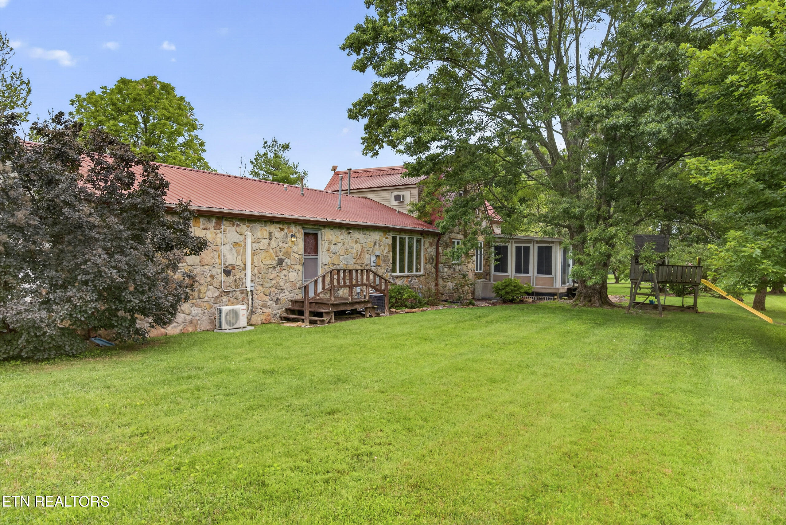 1705 Open Range Road Crossville TN 38555