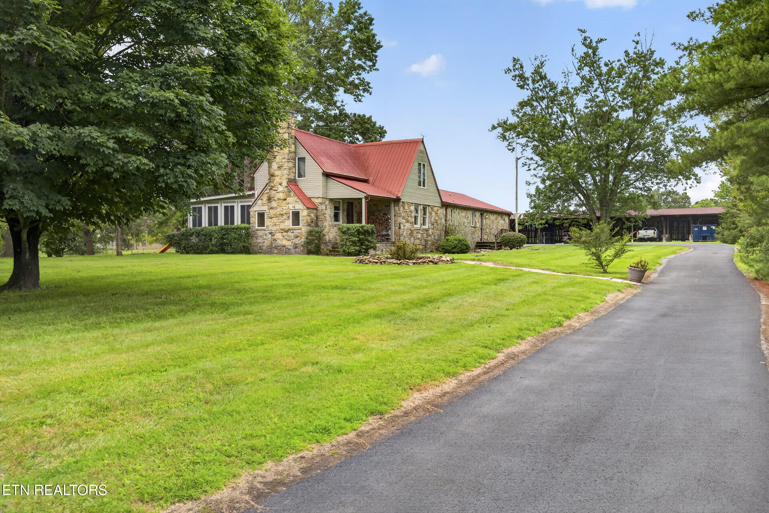 1705 Open Range Road Crossville TN 38555