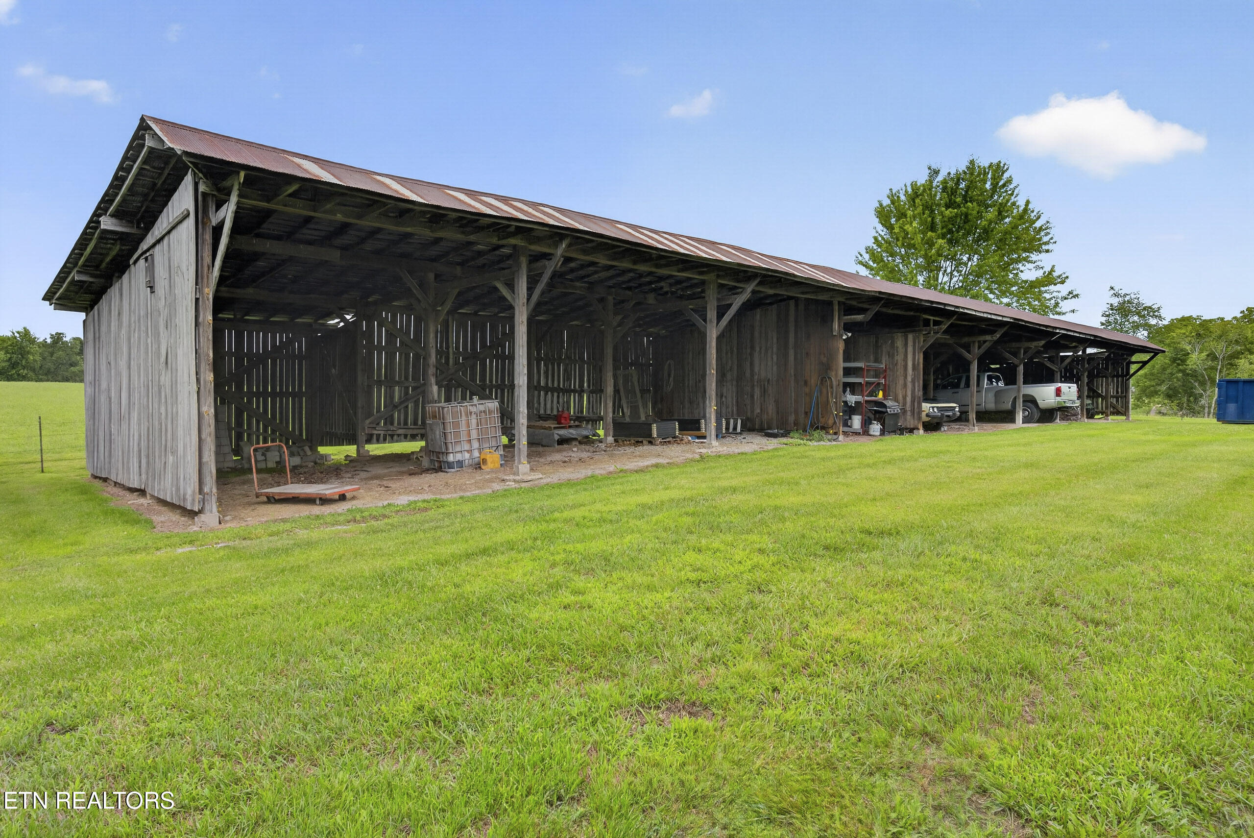 1705 Open Range Road Crossville TN 38555